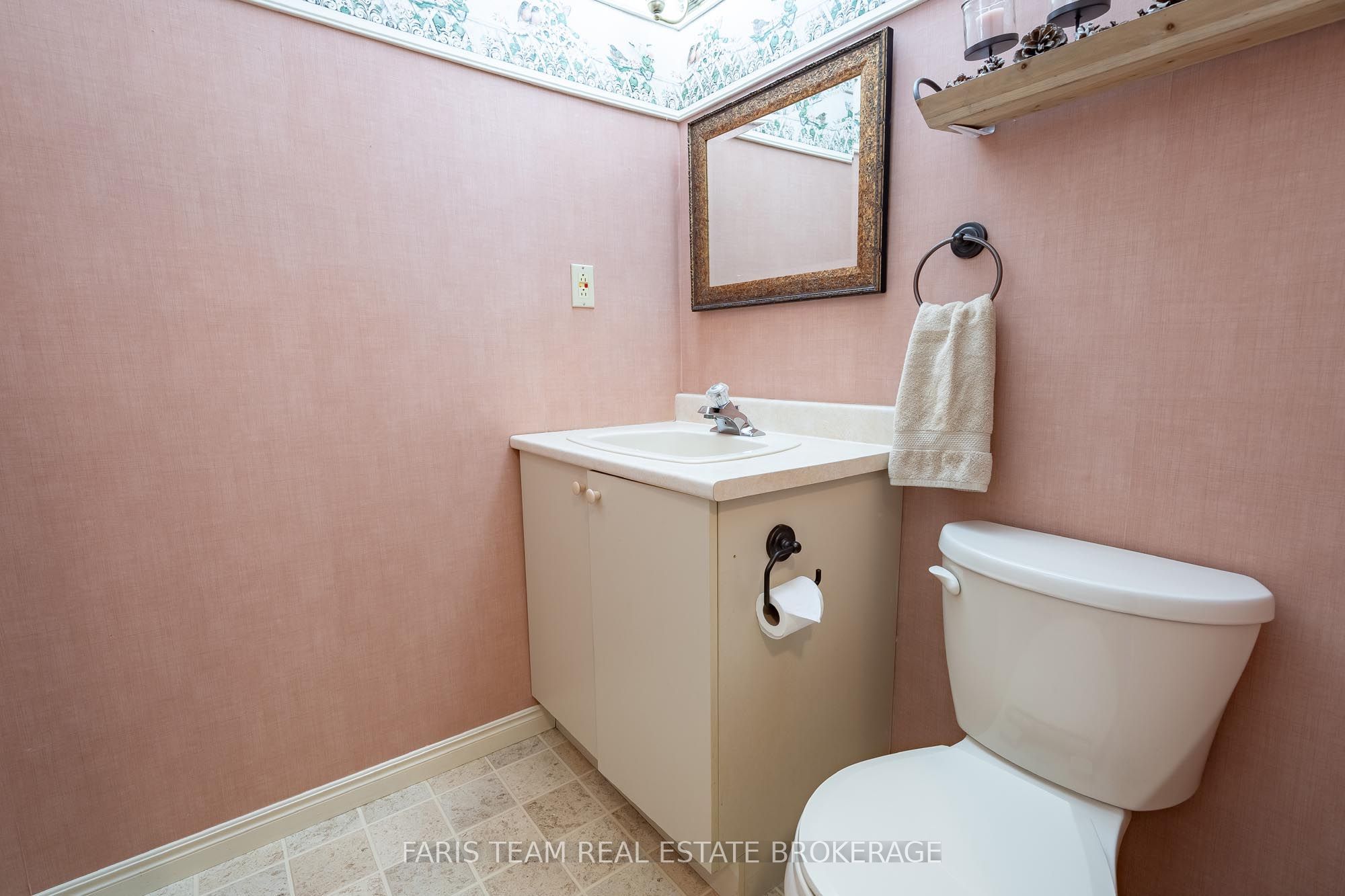 1 Hallen Drive Property Photo 19