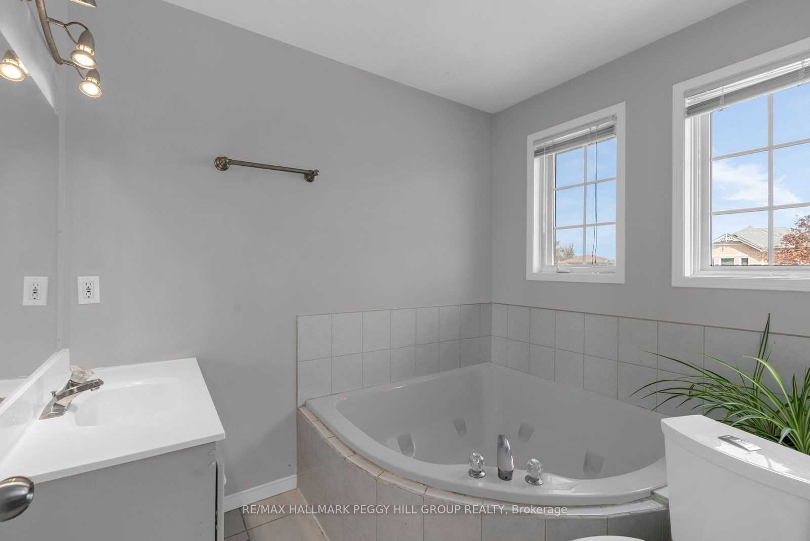 42 Kell Place Property Photo 8