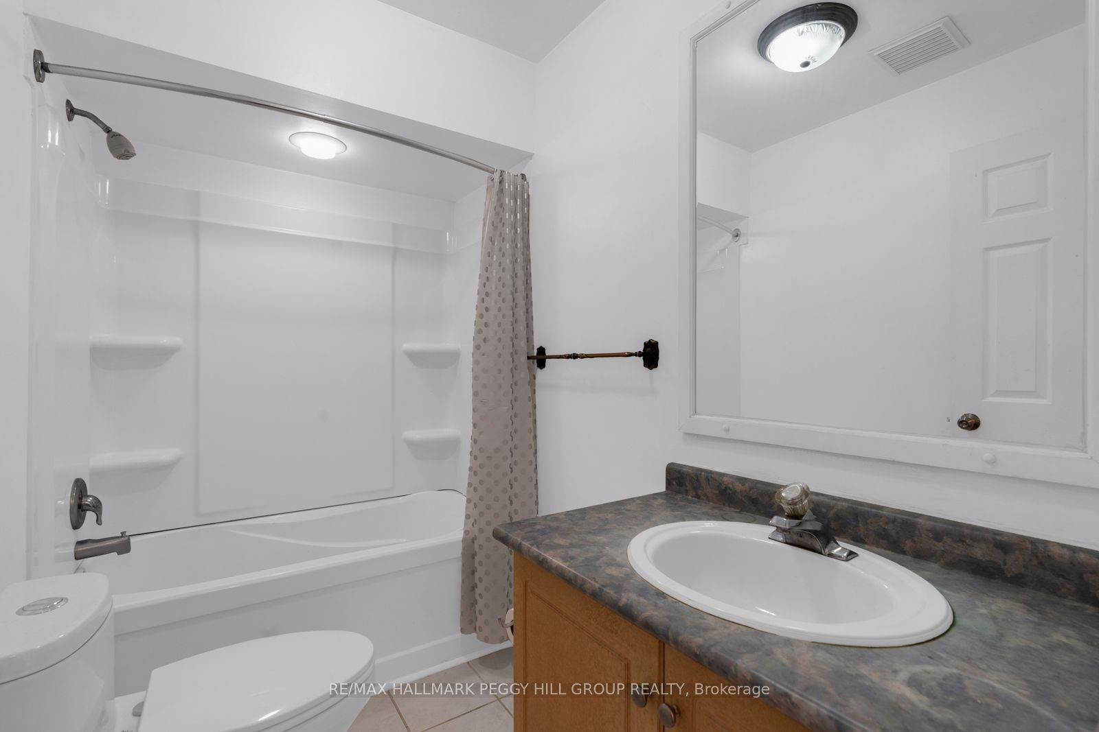 42 Kell Place Property Photo 10