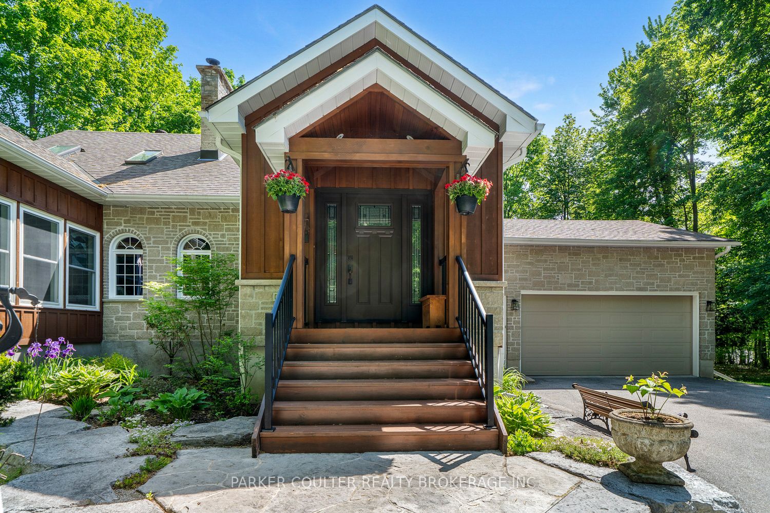 2645 Warminster Road Property Photo 3
