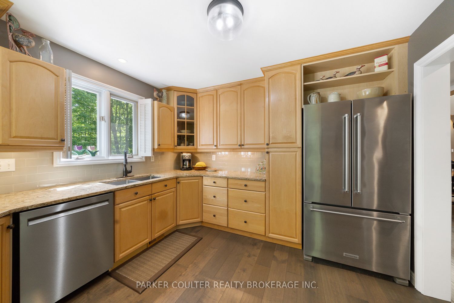 2645 Warminster Road Property Photo 11