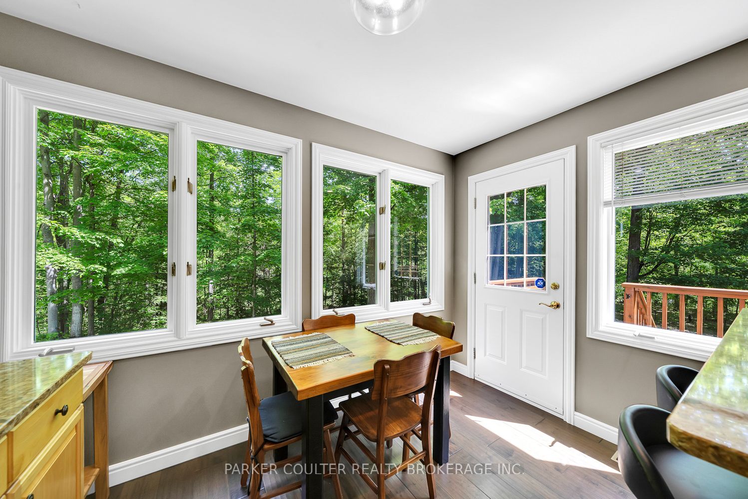 2645 Warminster Road Property Photo 14