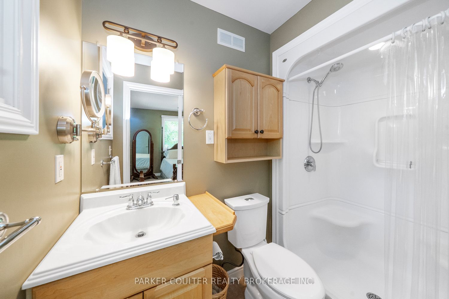 2645 Warminster Road Property Photo 25