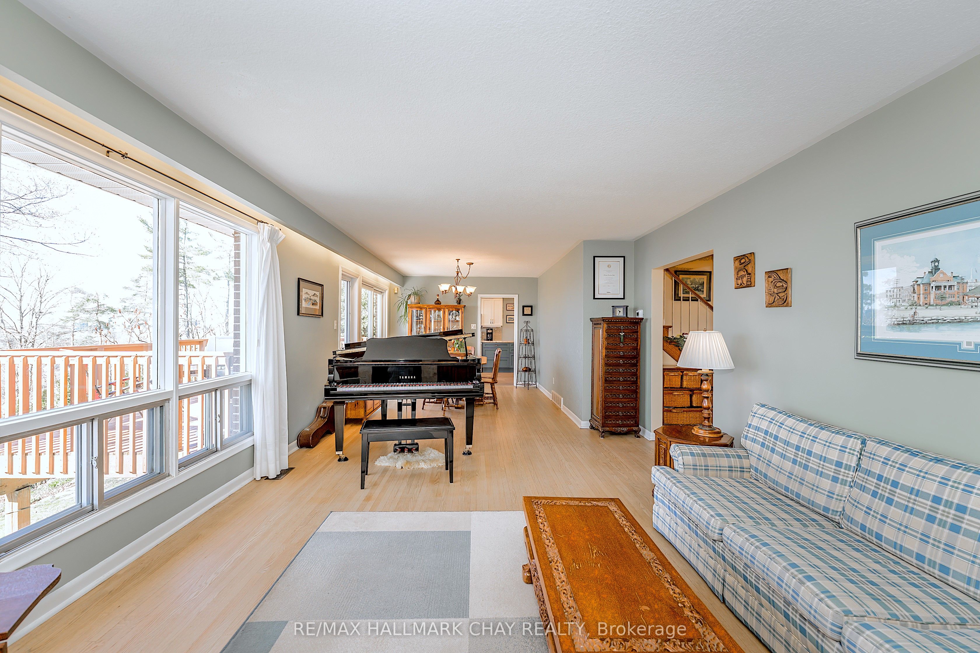 365 Codrington Street Property Photo 7