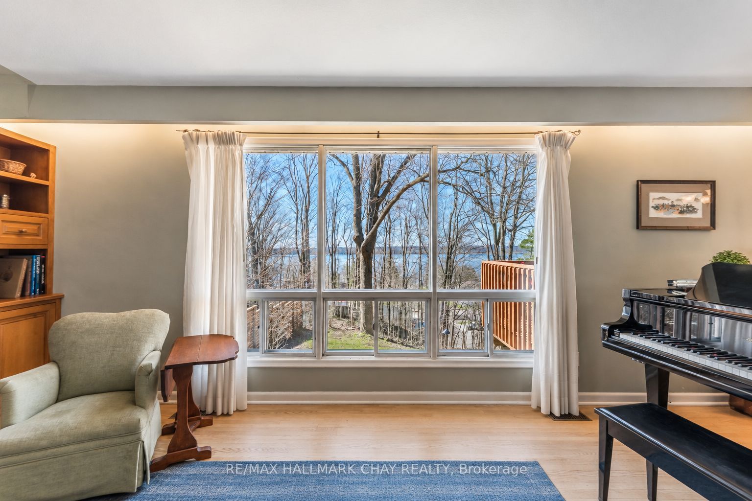365 Codrington Street Property Photo 11