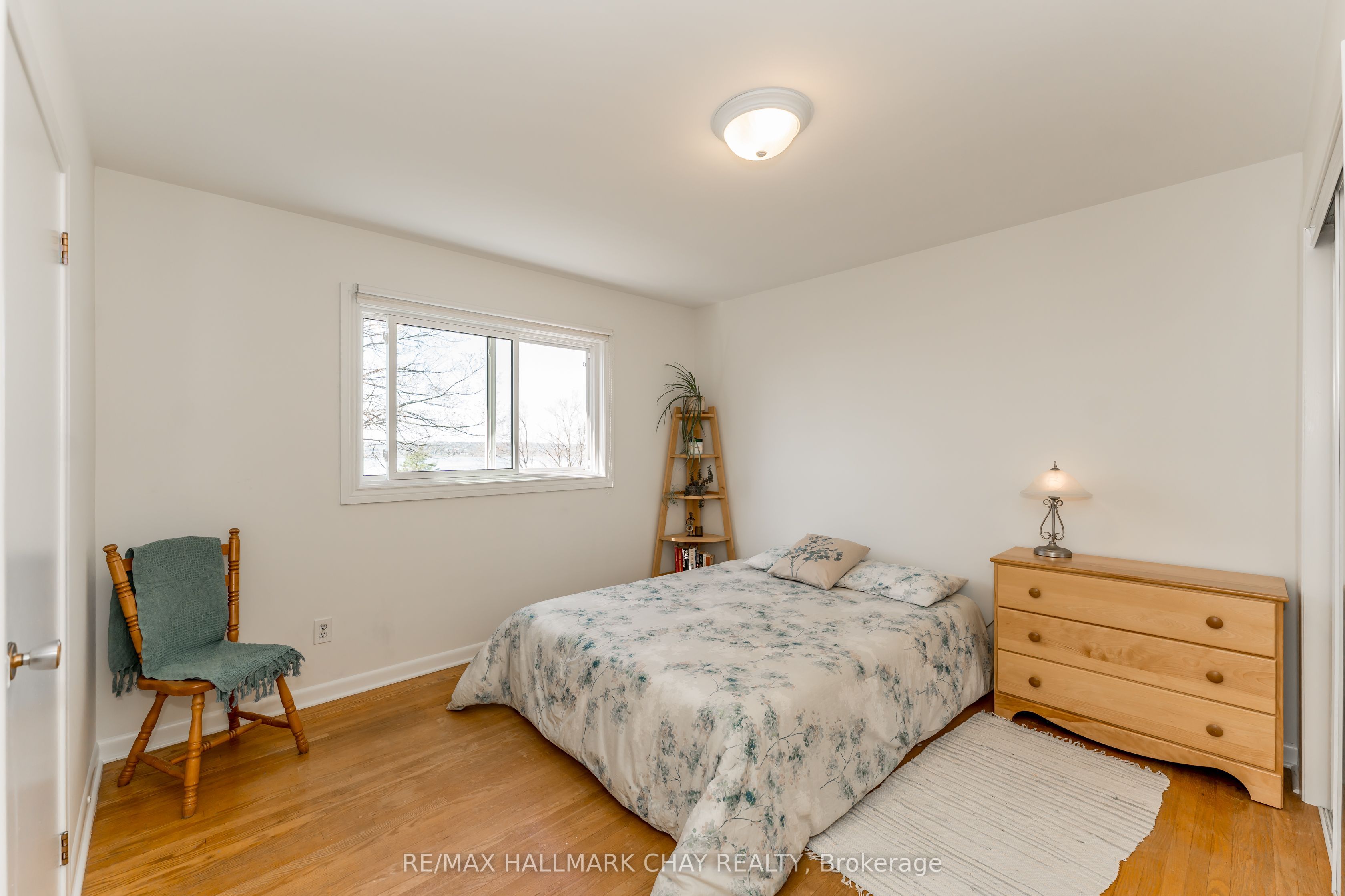 365 Codrington Street Property Photo 24
