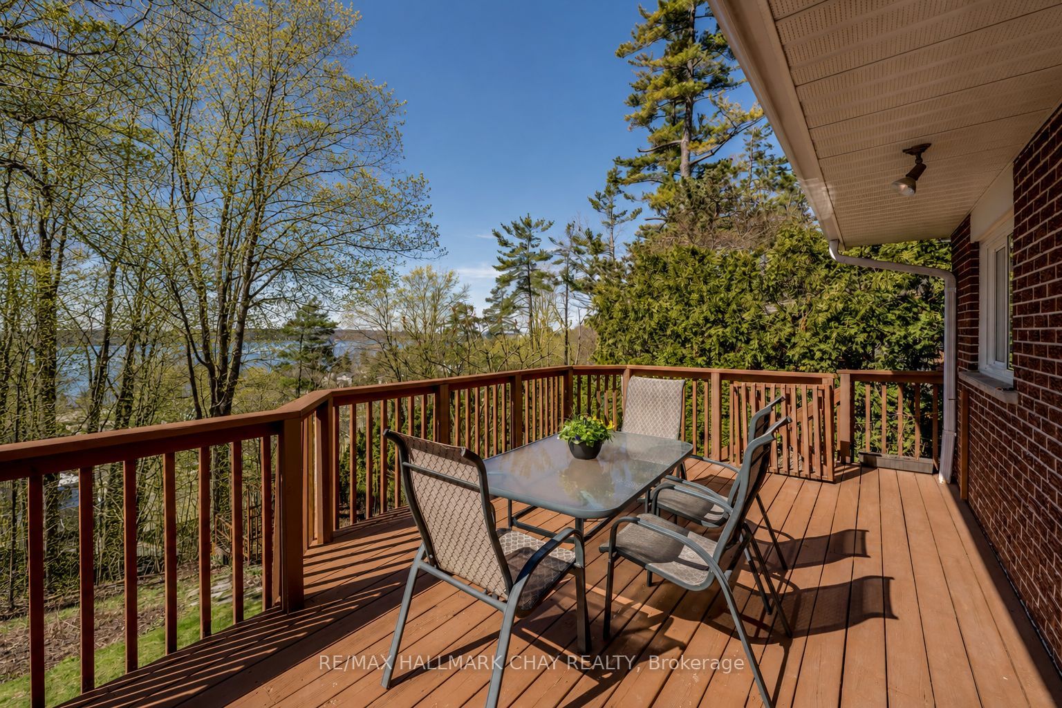 365 Codrington Street Property Photo 35