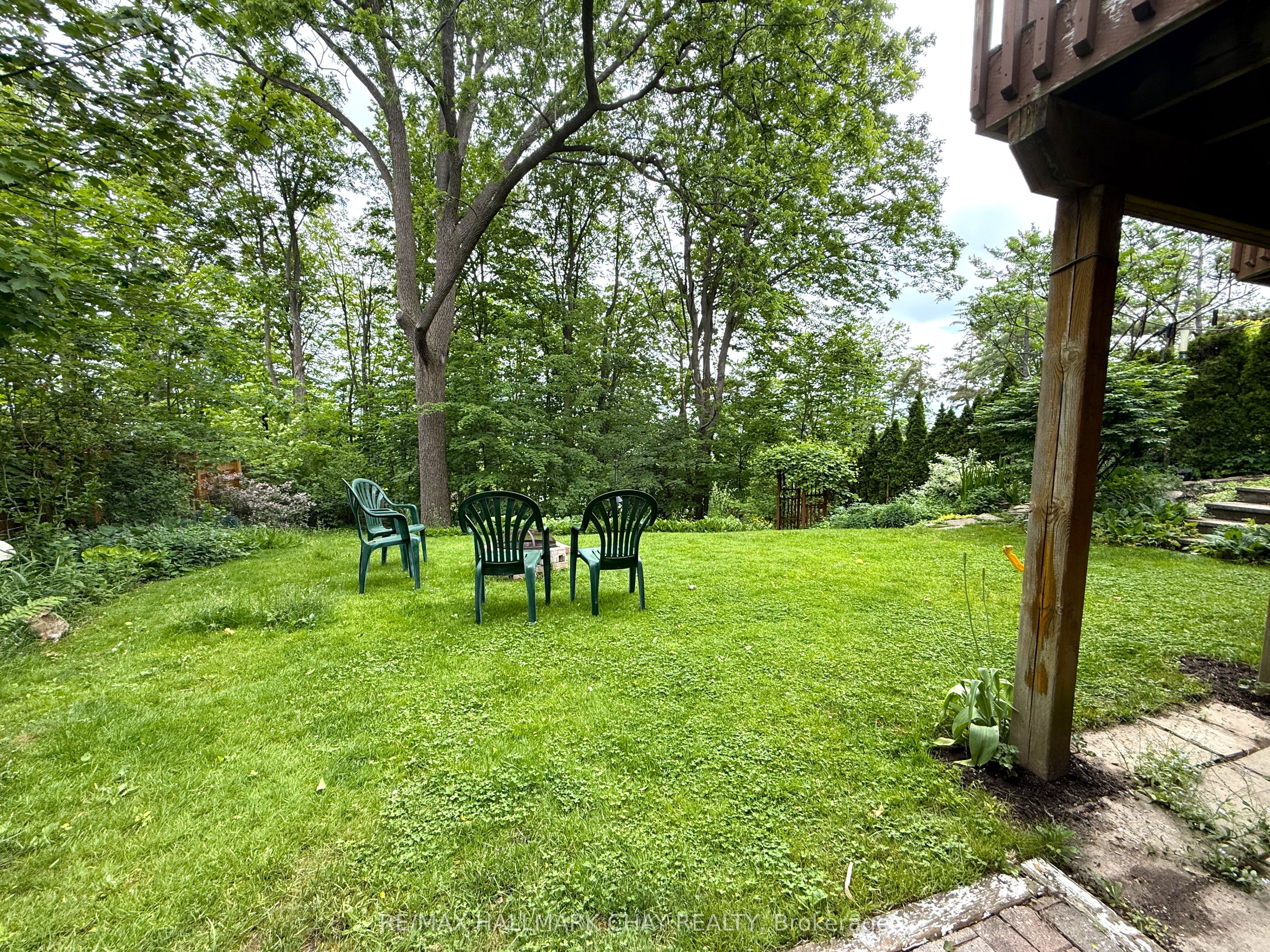 365 Codrington Street Property Photo 37