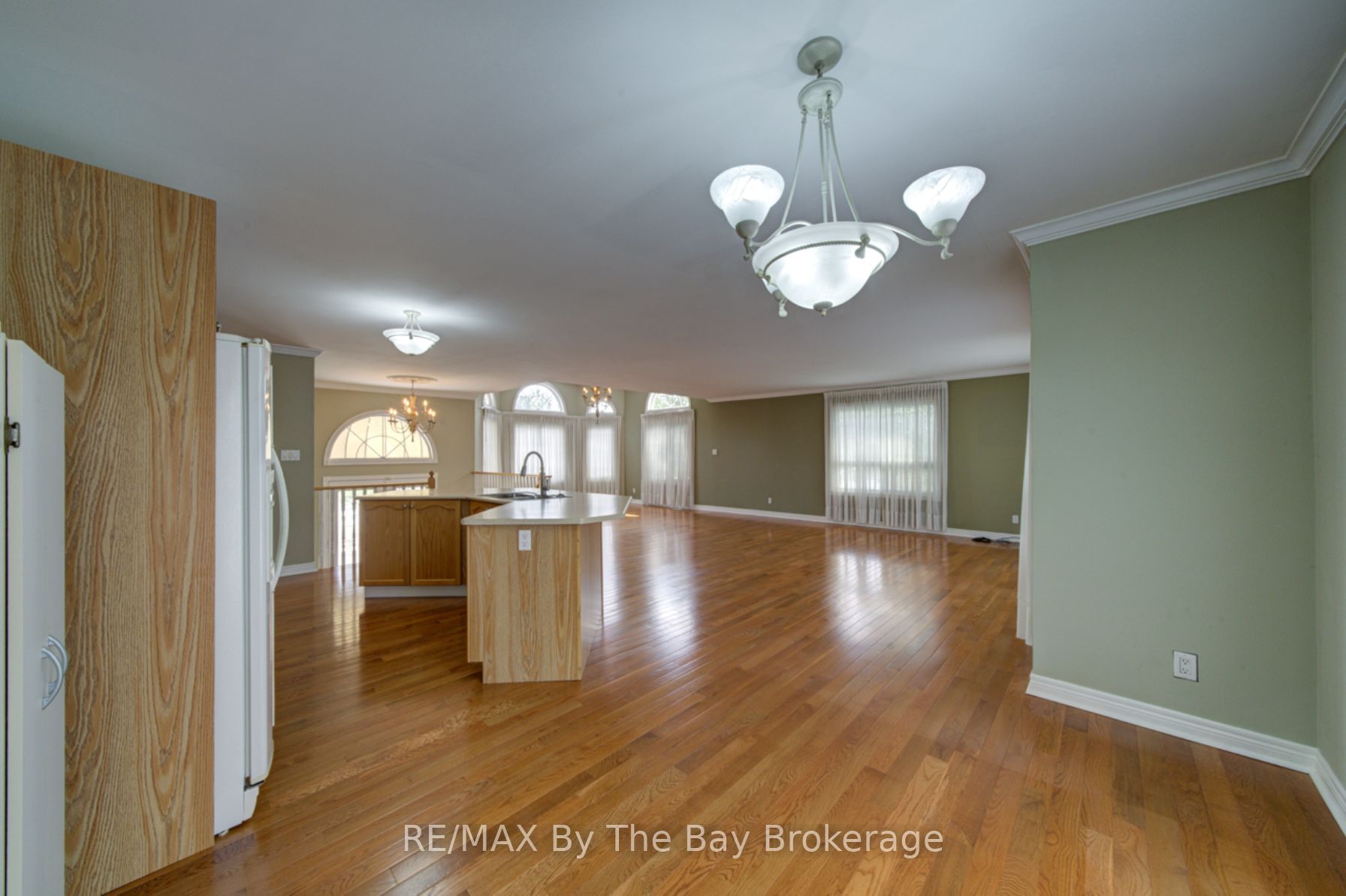 452 Ramblewood Drive Property Photo 4