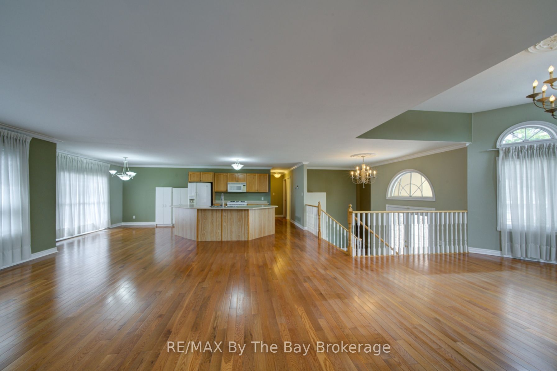 452 Ramblewood Drive Property Photo 7