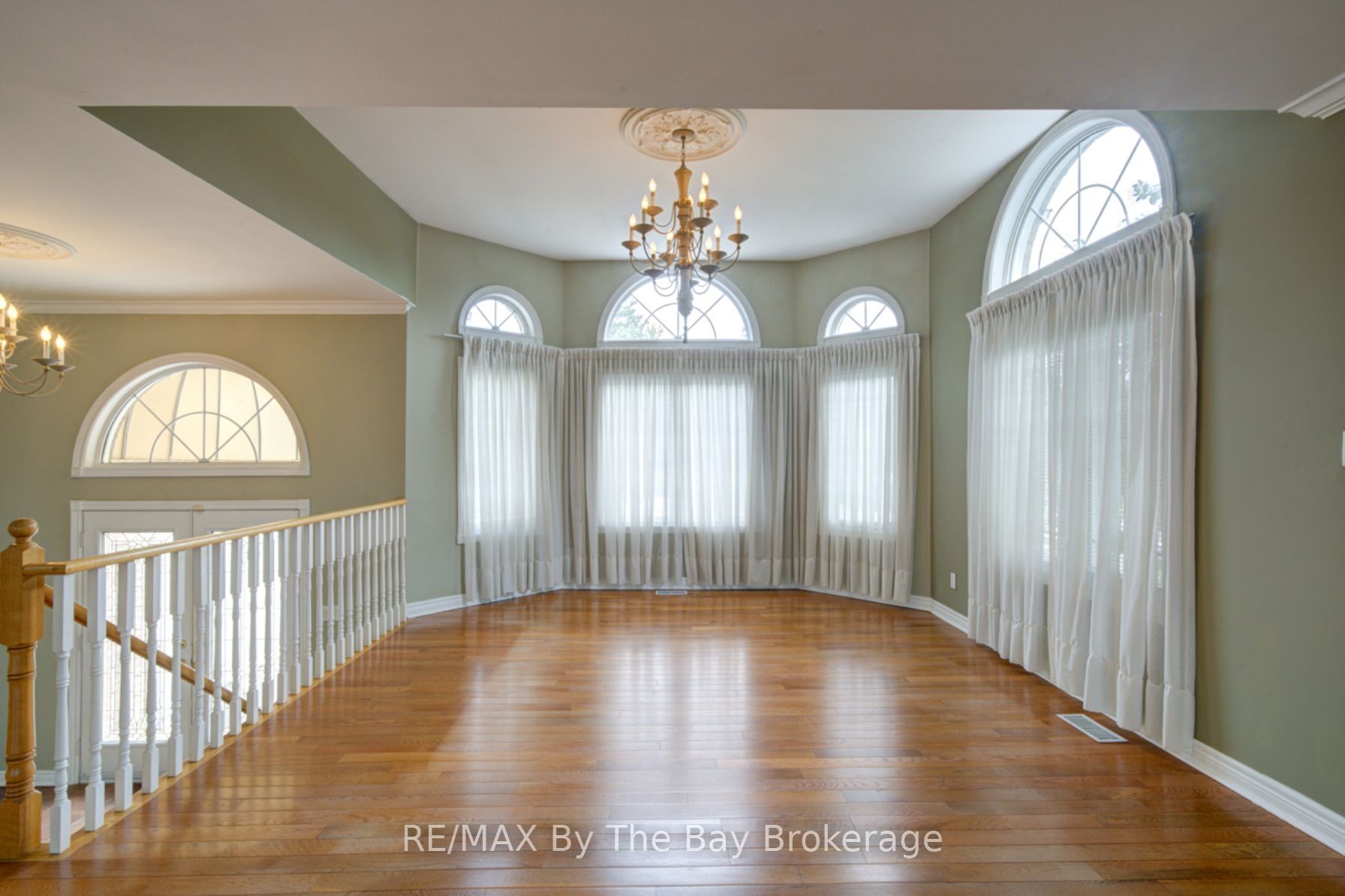 452 Ramblewood Drive Property Photo 11