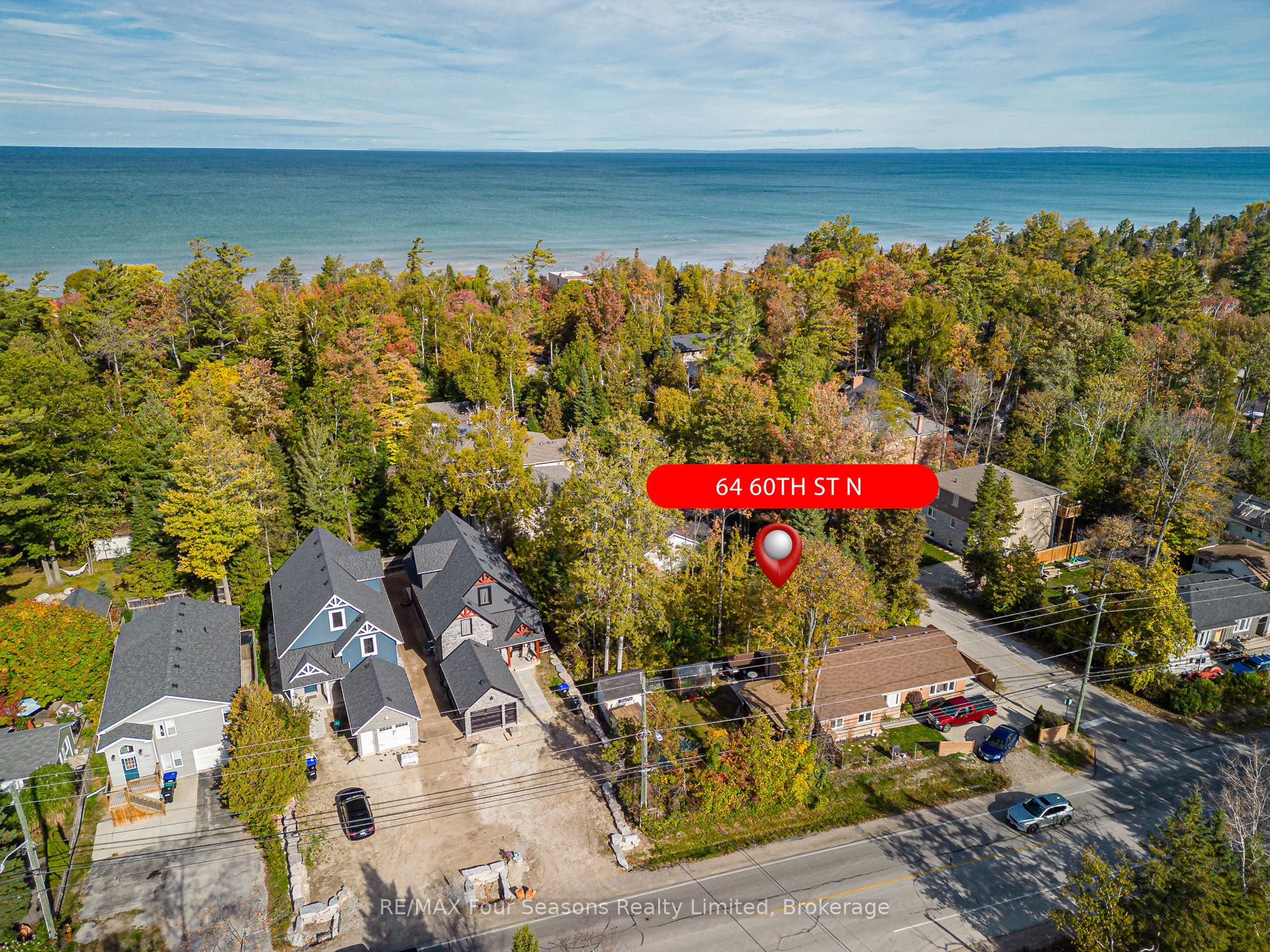 64 60th Street N Property Photo 1