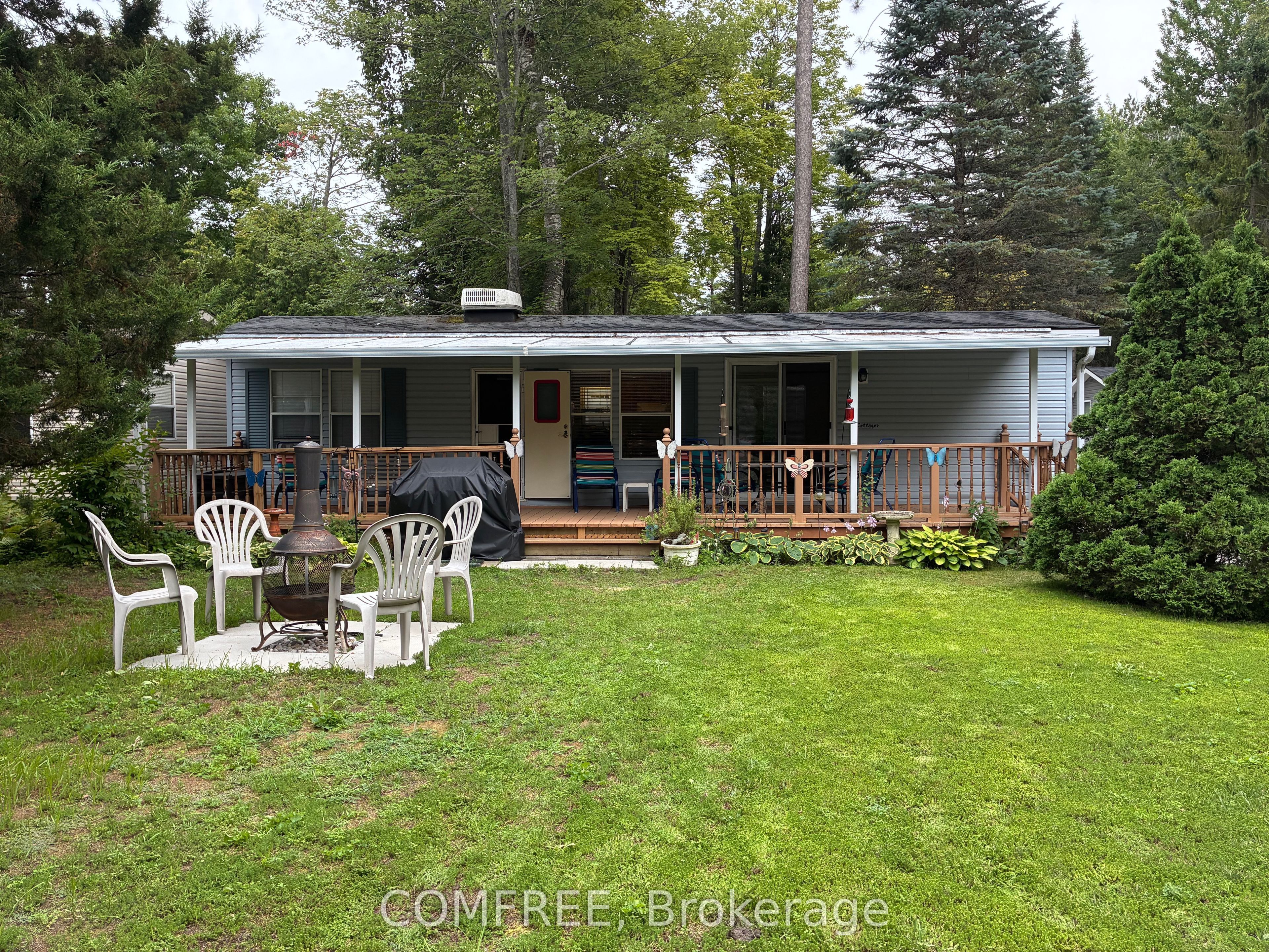 85 Theme Park Drive 82 Property Photo 1