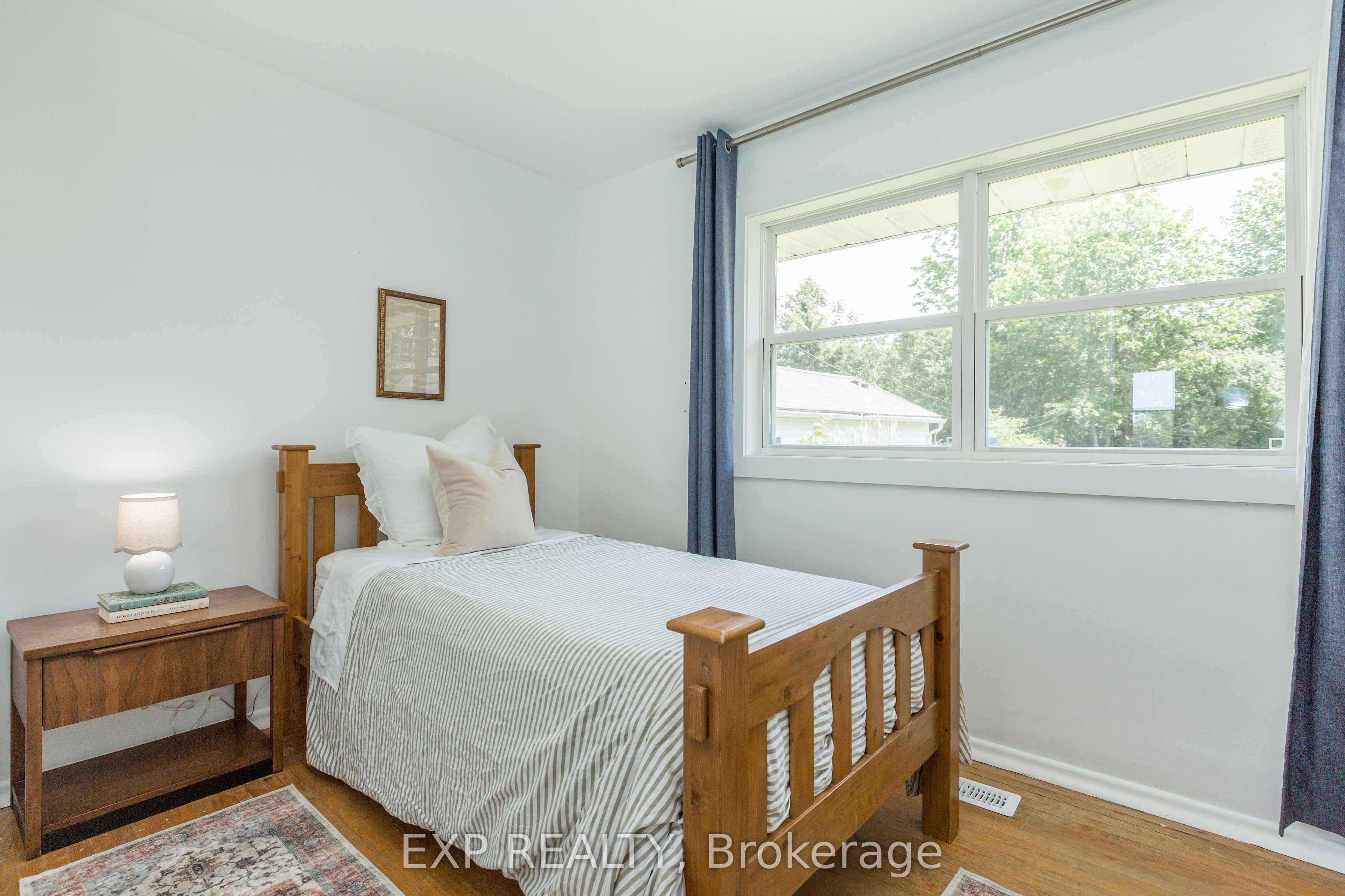 93 North Street W Property Photo 19