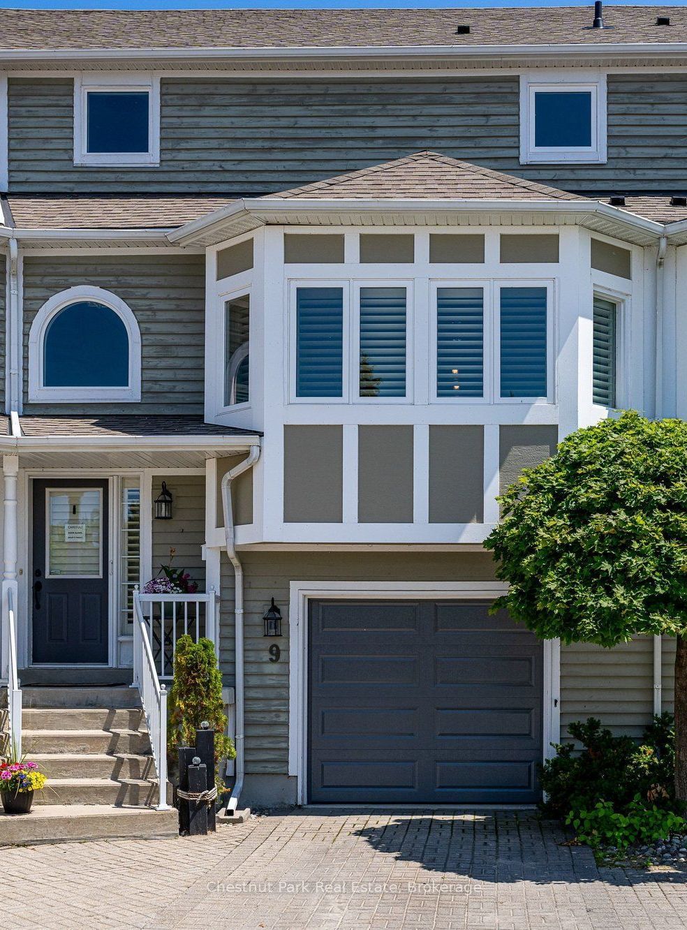 9 Cranberry Surf Property Photo 1