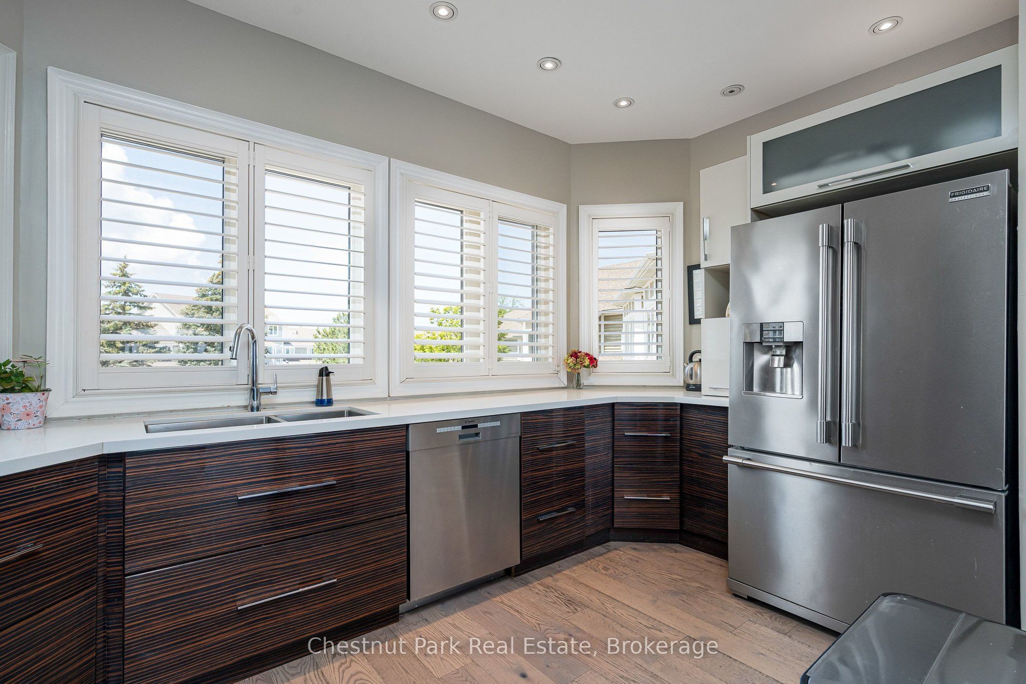 9 Cranberry Surf Property Photo 10