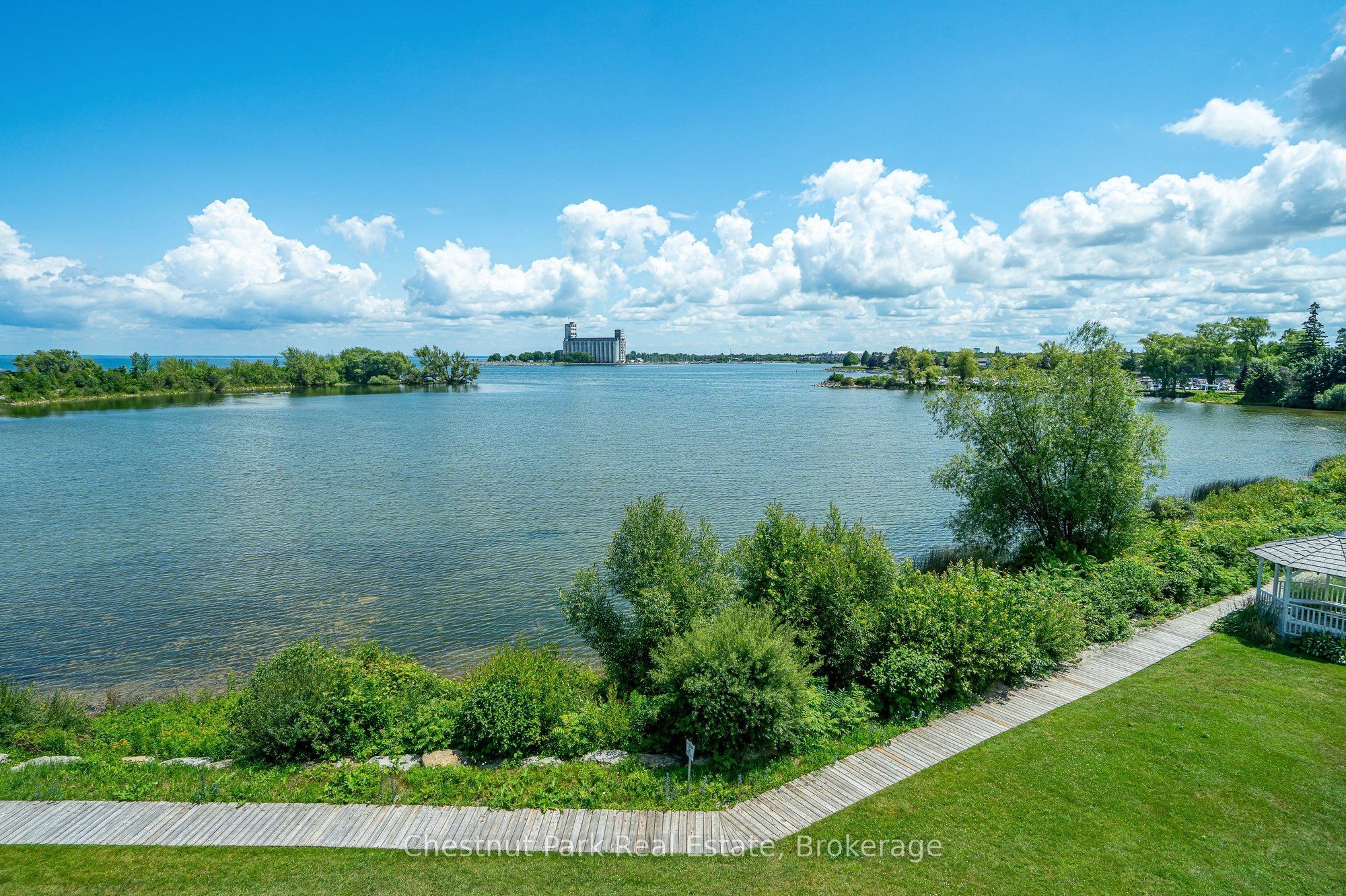 9 Cranberry Surf Property Photo 38