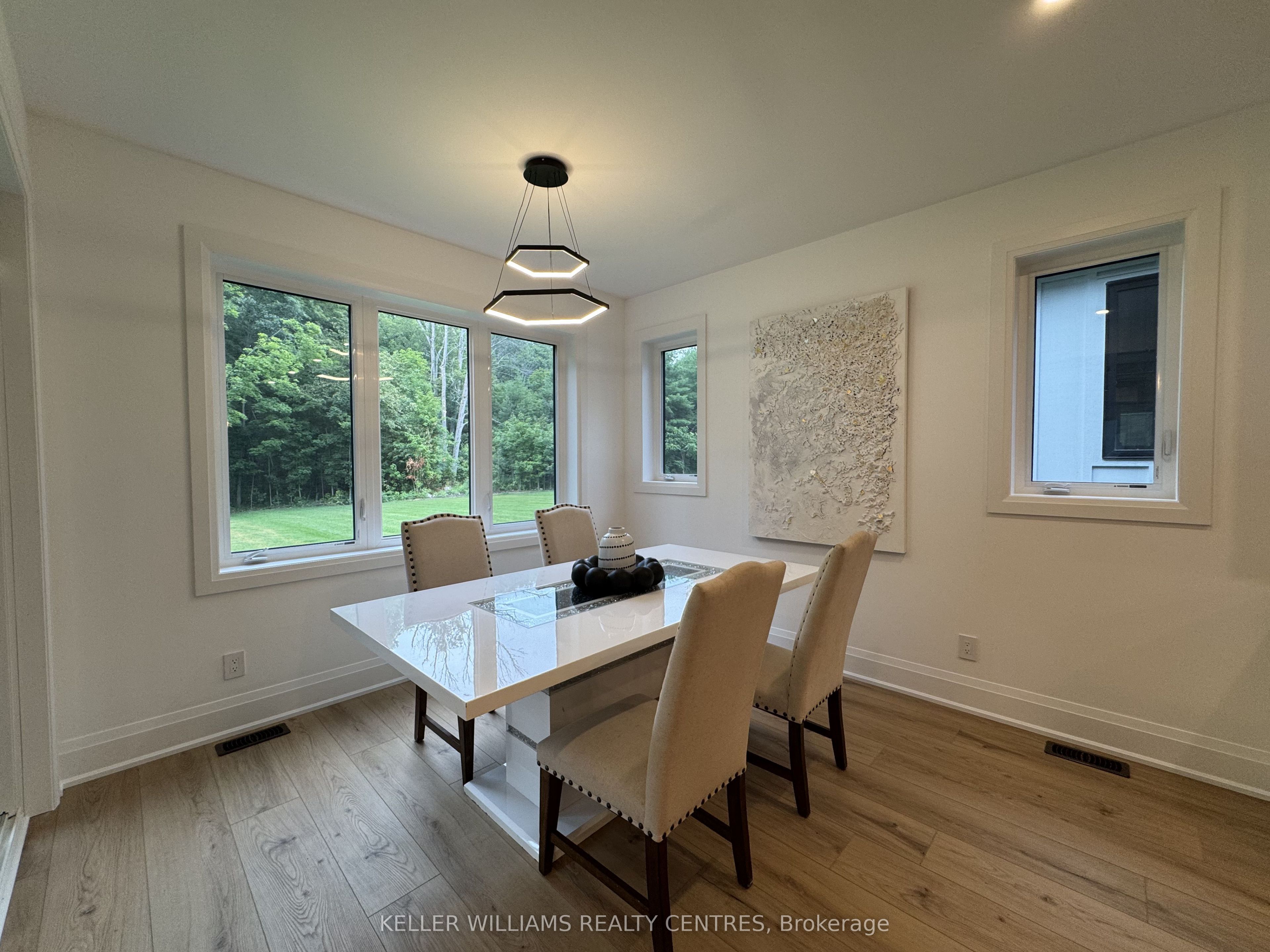 31 Private Mckay Drive Property Photo 5