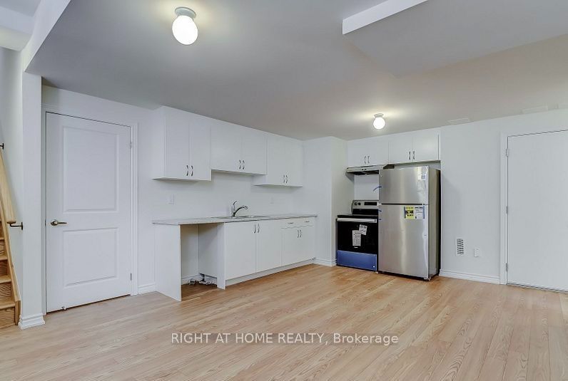 108 Nottingham Road Property Photo 12
