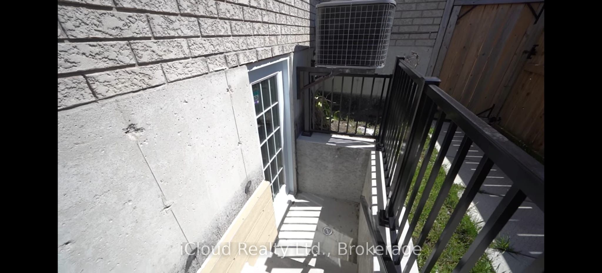 72 Graihawk Drive Property Photo 3