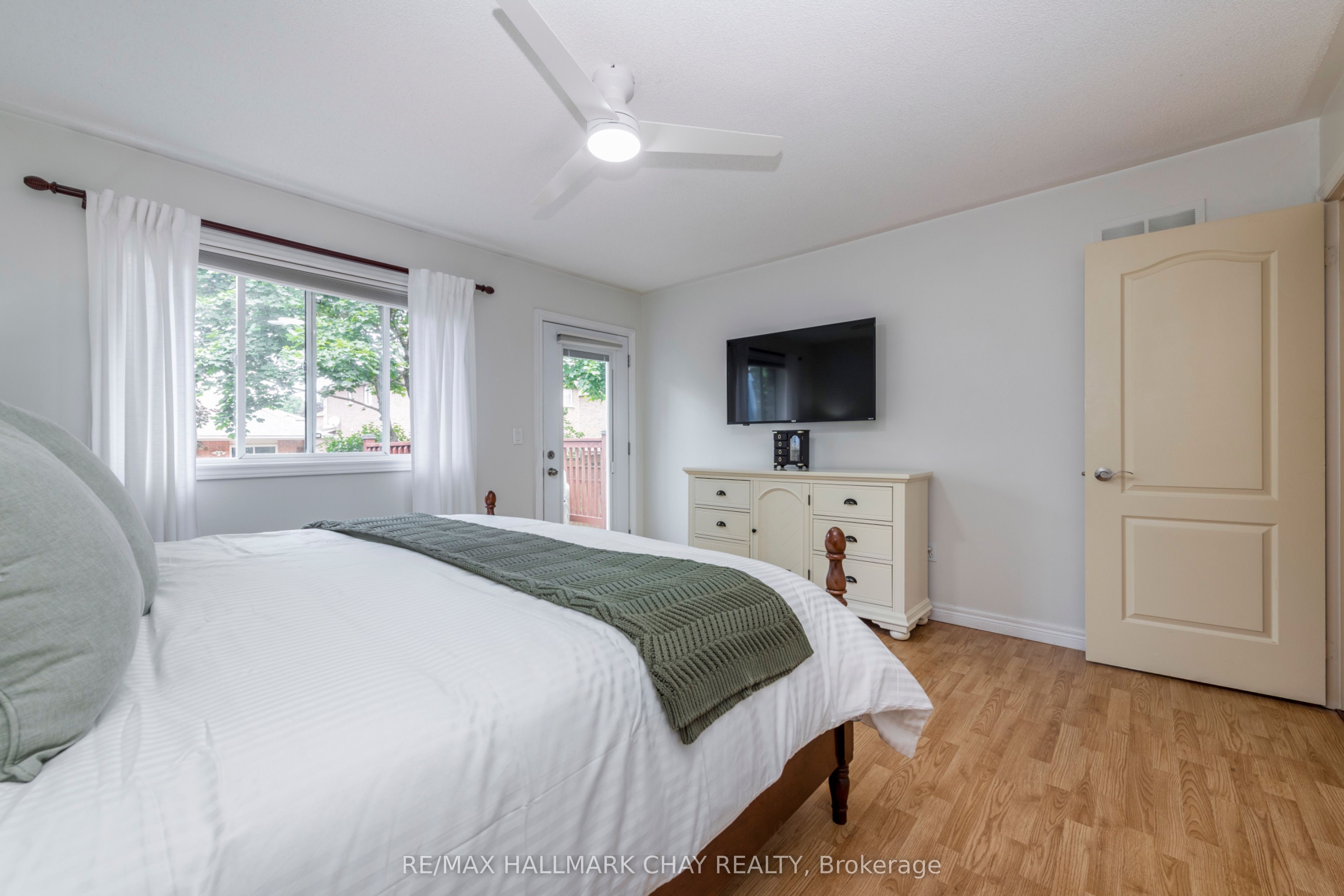 22 Peter Street Property Photo 12