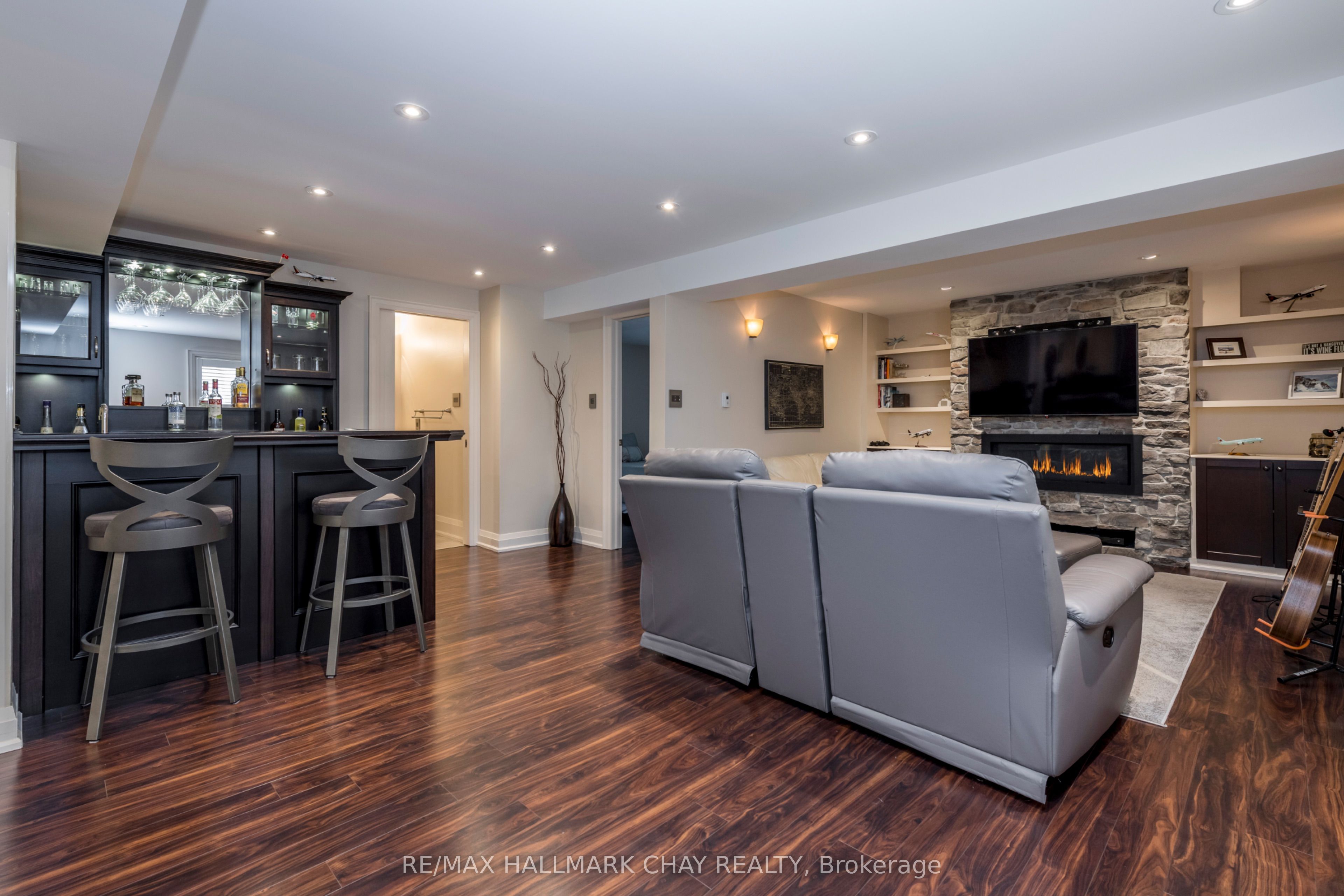 22 Peter Street Property Photo 19
