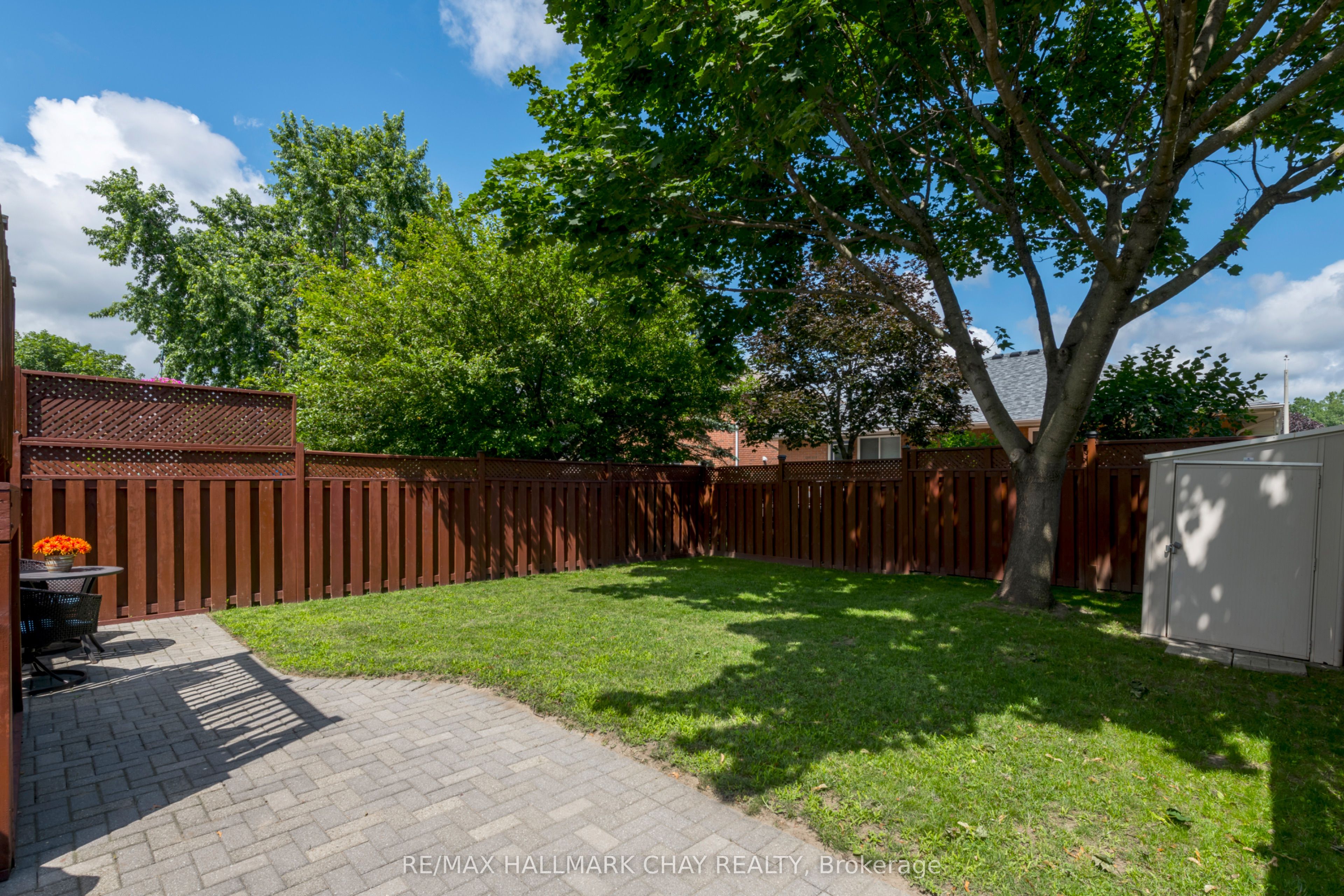 22 Peter Street Property Photo 28