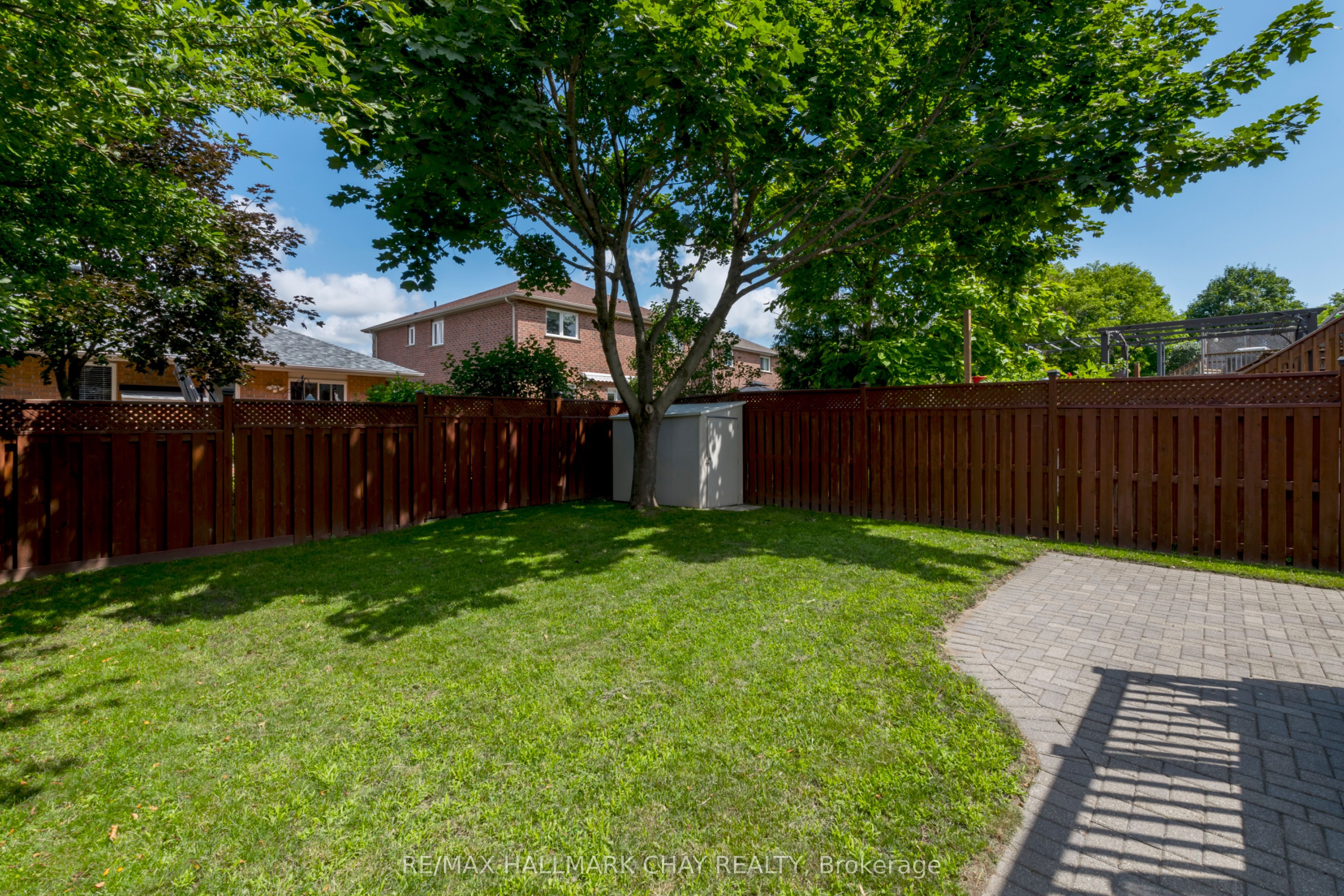 22 Peter Street Property Photo 31