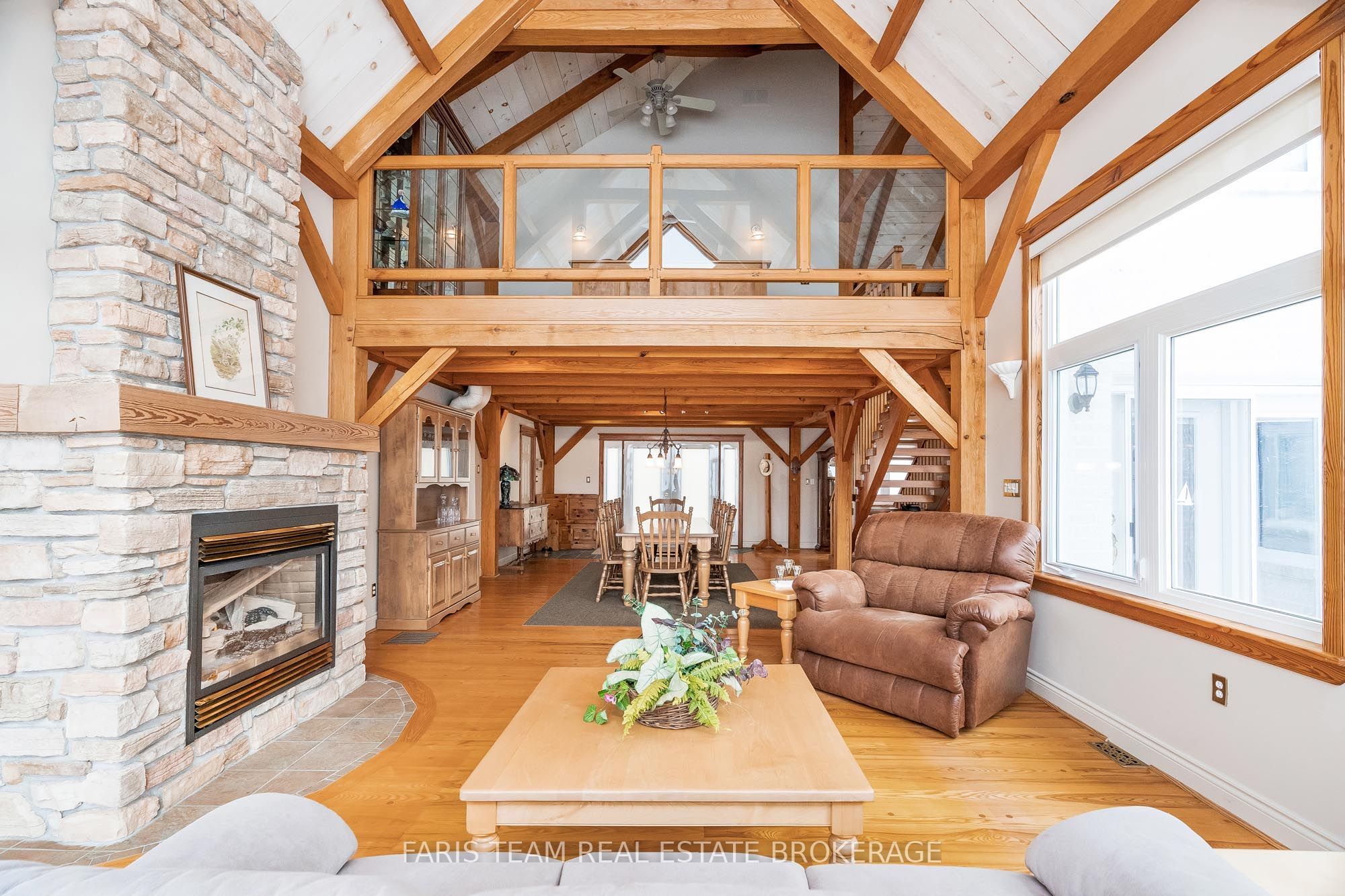 187 Champlain Road Property Photo 14