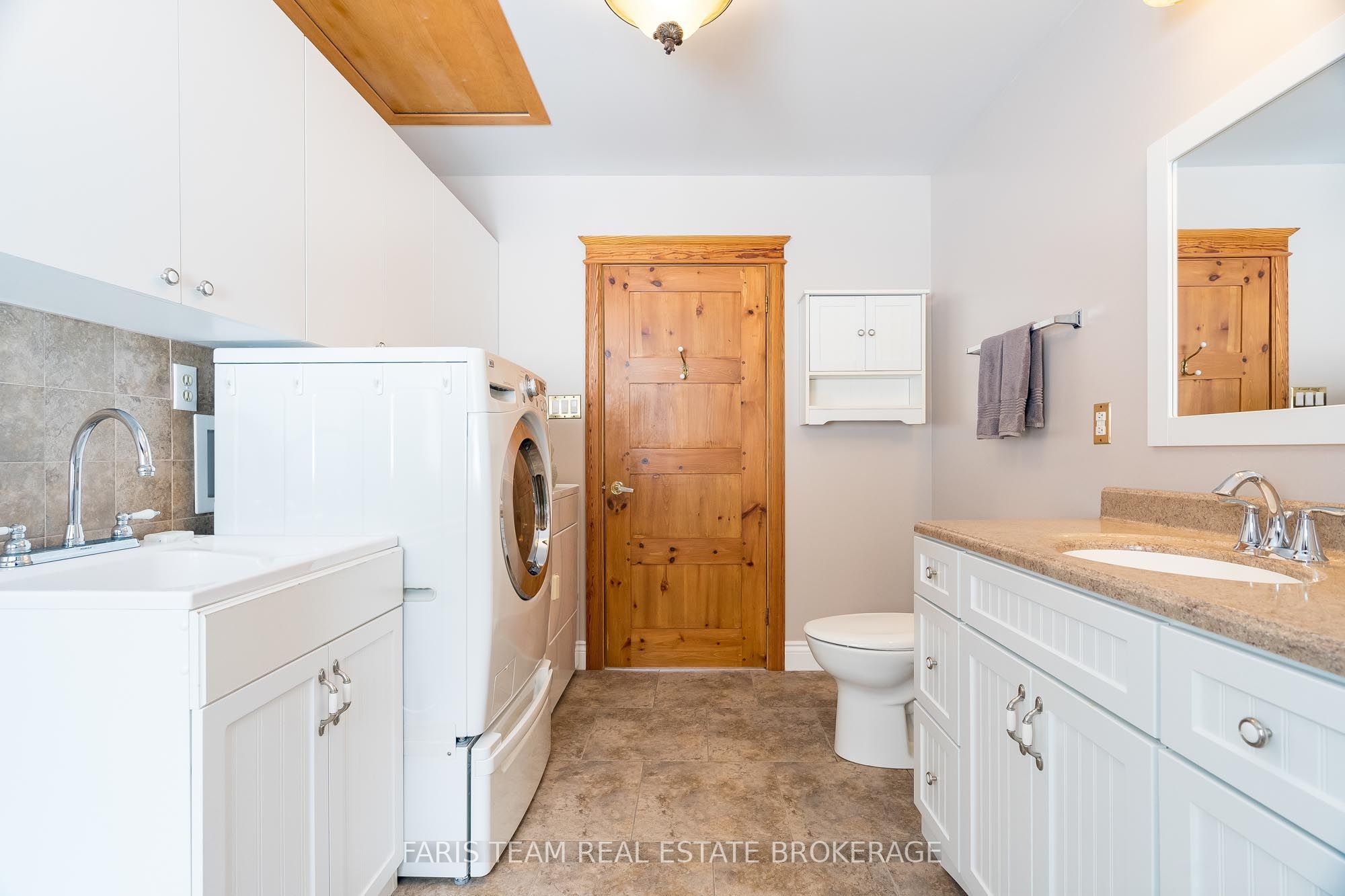 187 Champlain Road Property Photo 16
