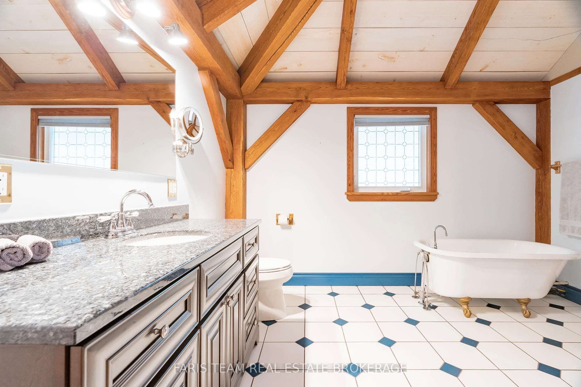 187 Champlain Road Property Photo 21
