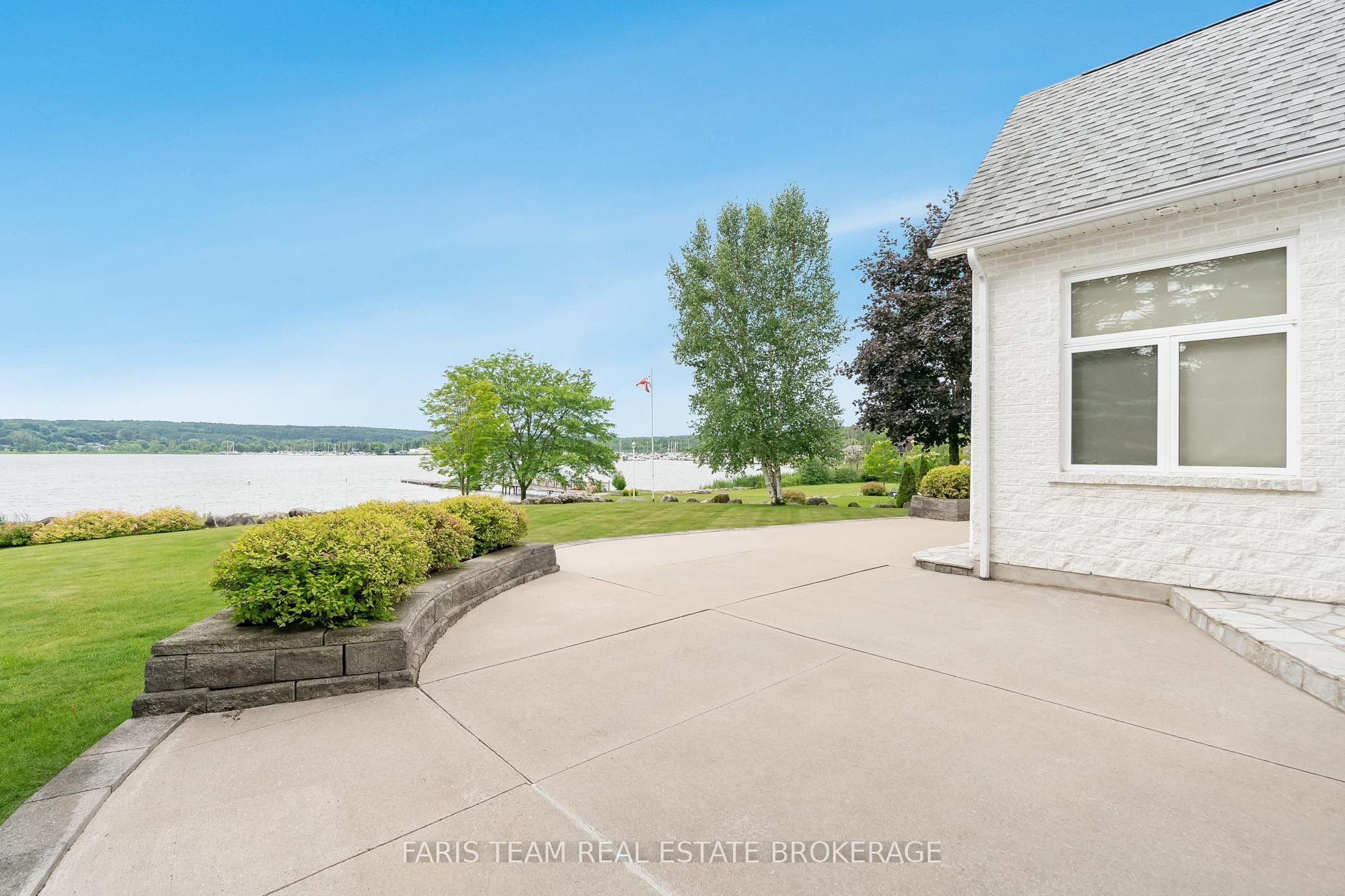187 Champlain Road Property Photo 23