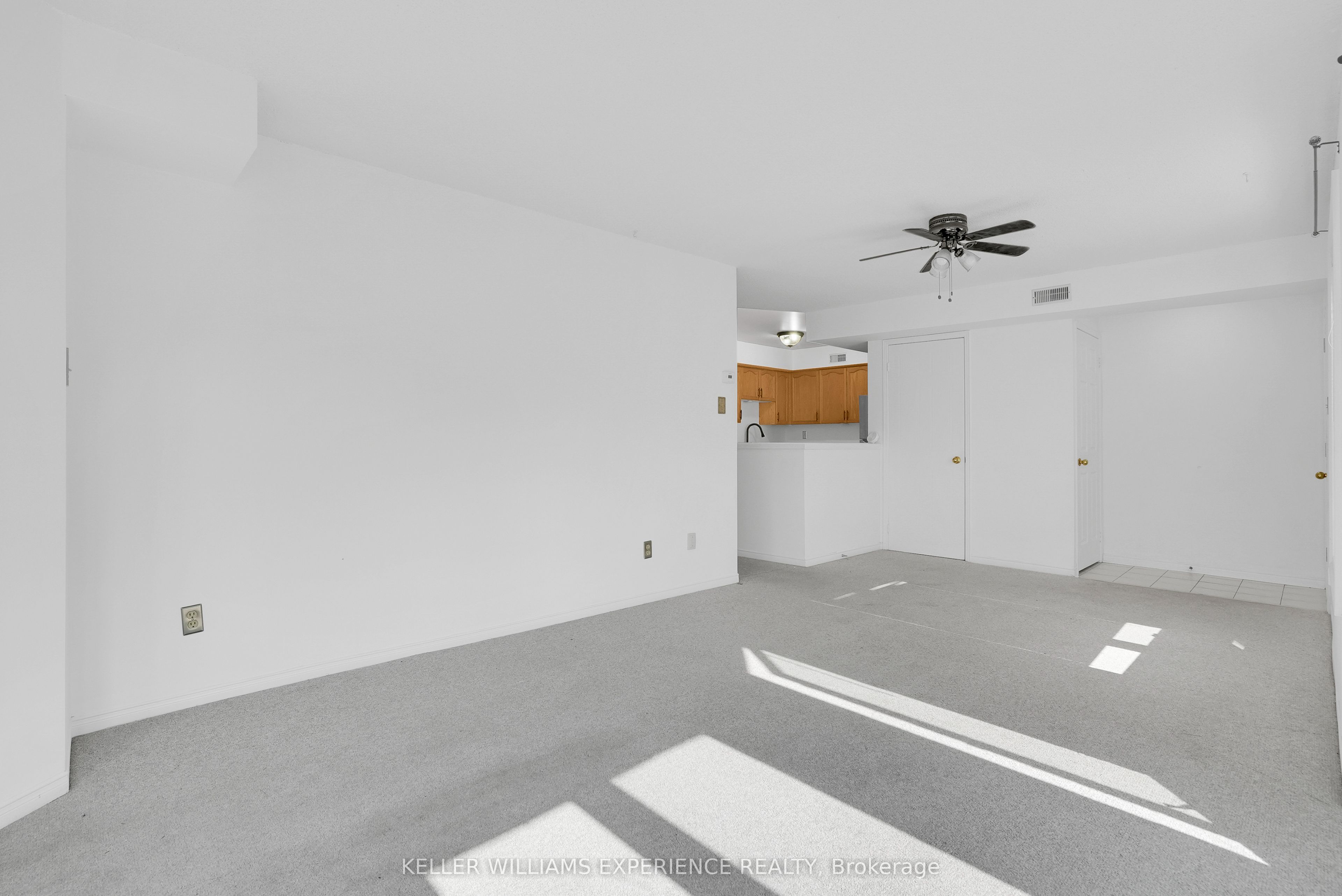 492 Laclie Street 204 Property Photo 4