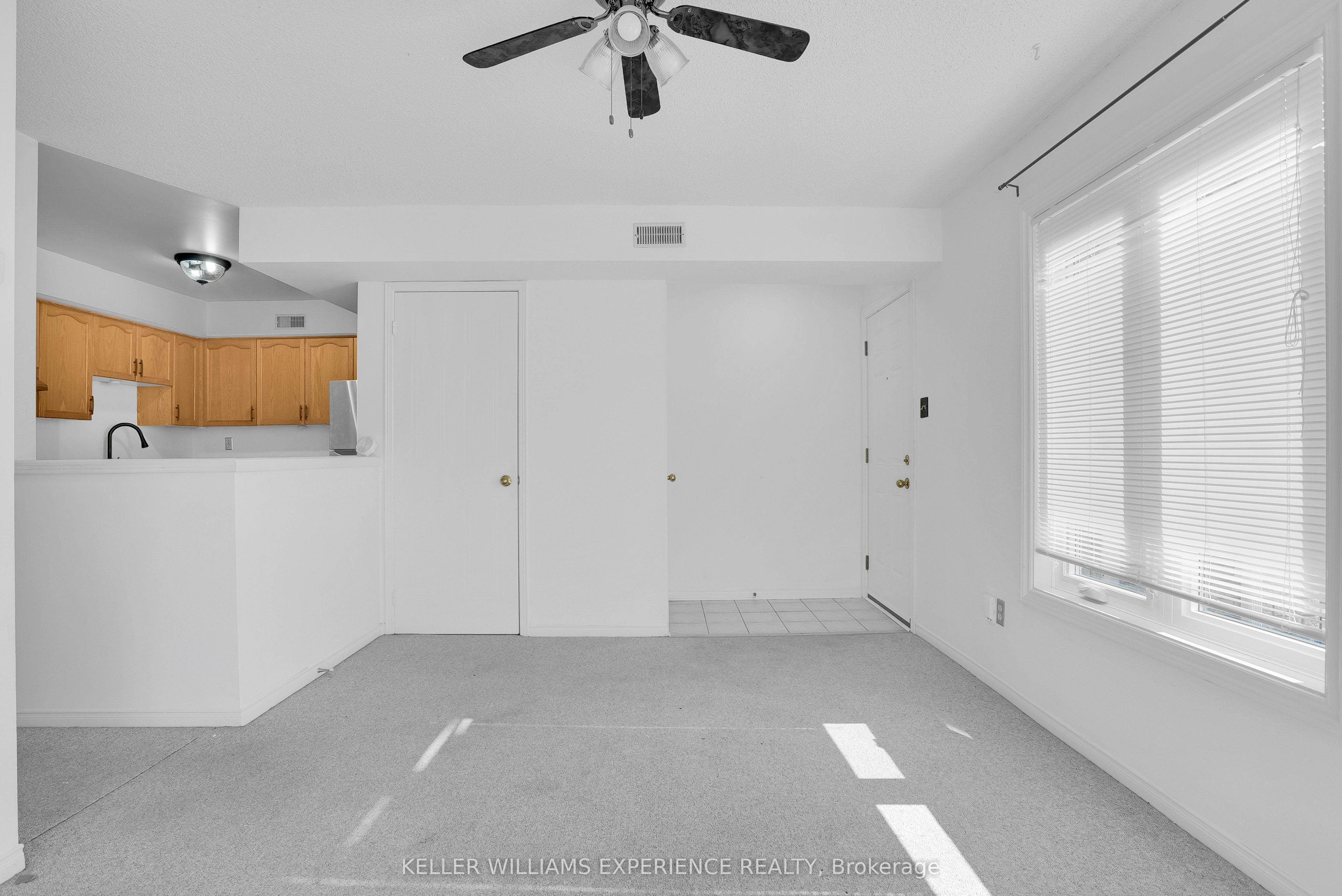 492 Laclie Street 204 Property Photo 5