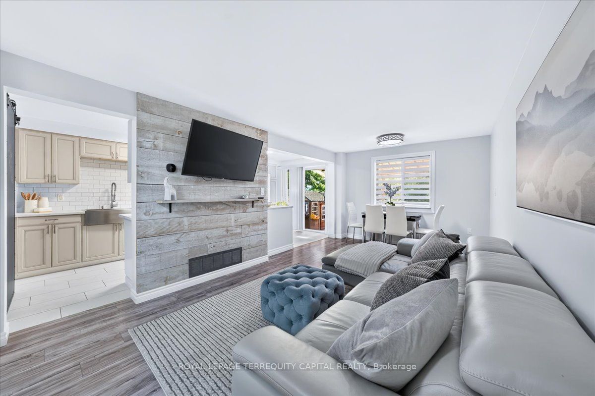 9 Seymour Crescent Property Photo 12