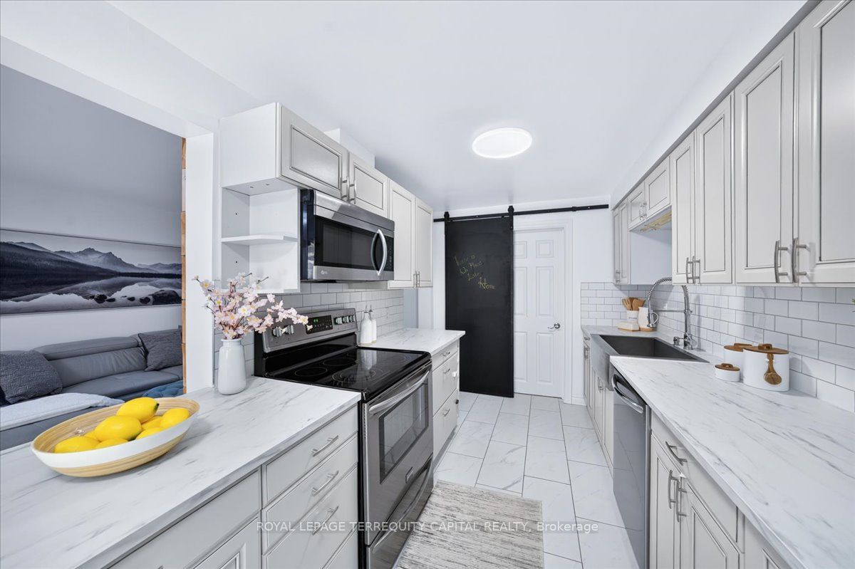 9 Seymour Crescent Property Photo 23