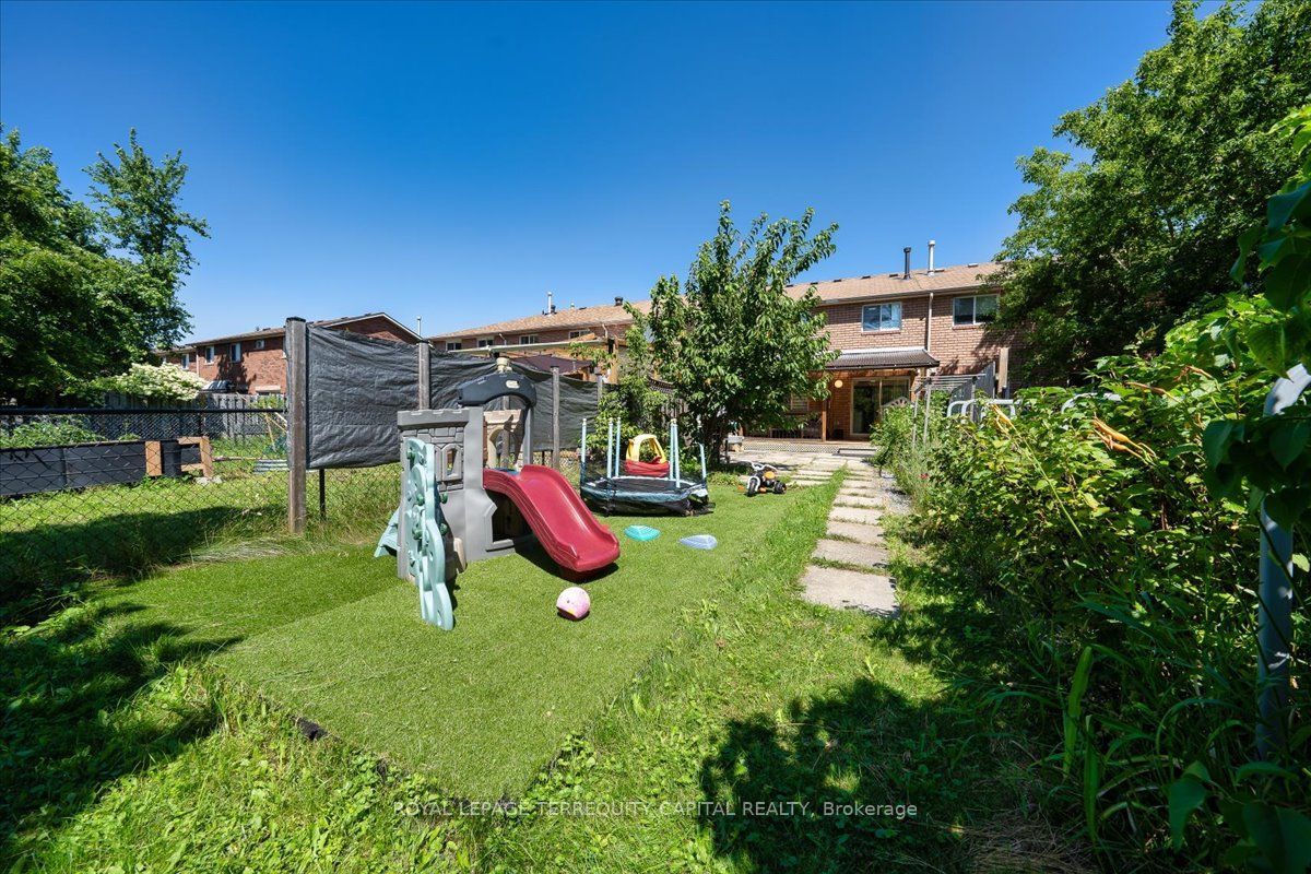9 Seymour Crescent Property Photo 48