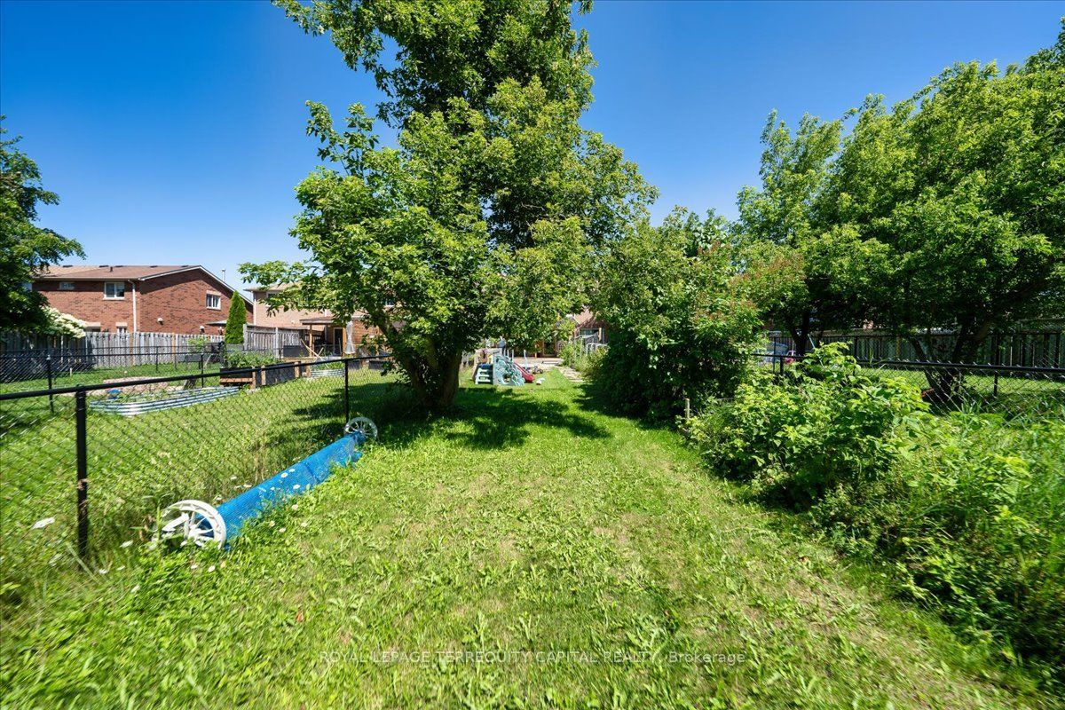 9 Seymour Crescent Property Photo 49
