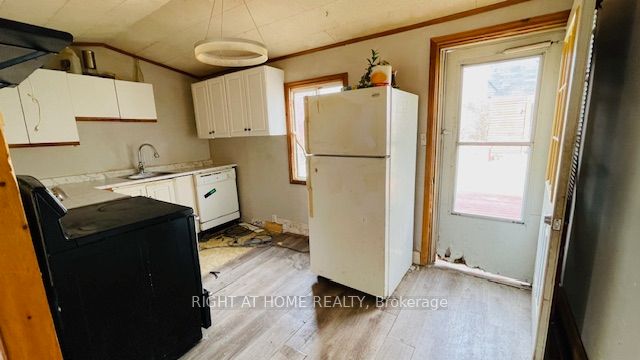26 George Avenue Property Photo 8