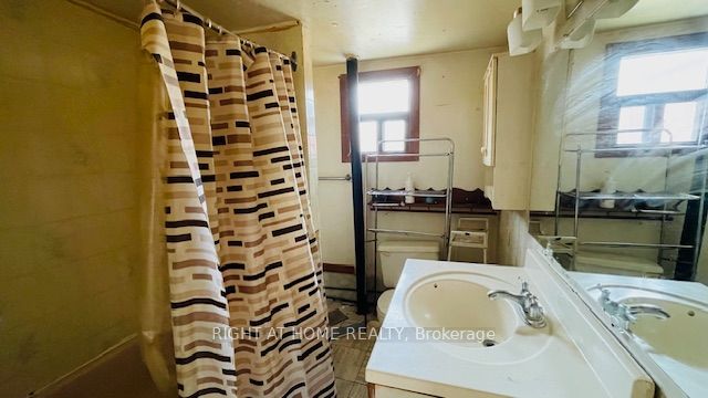 26 George Avenue Property Photo 11