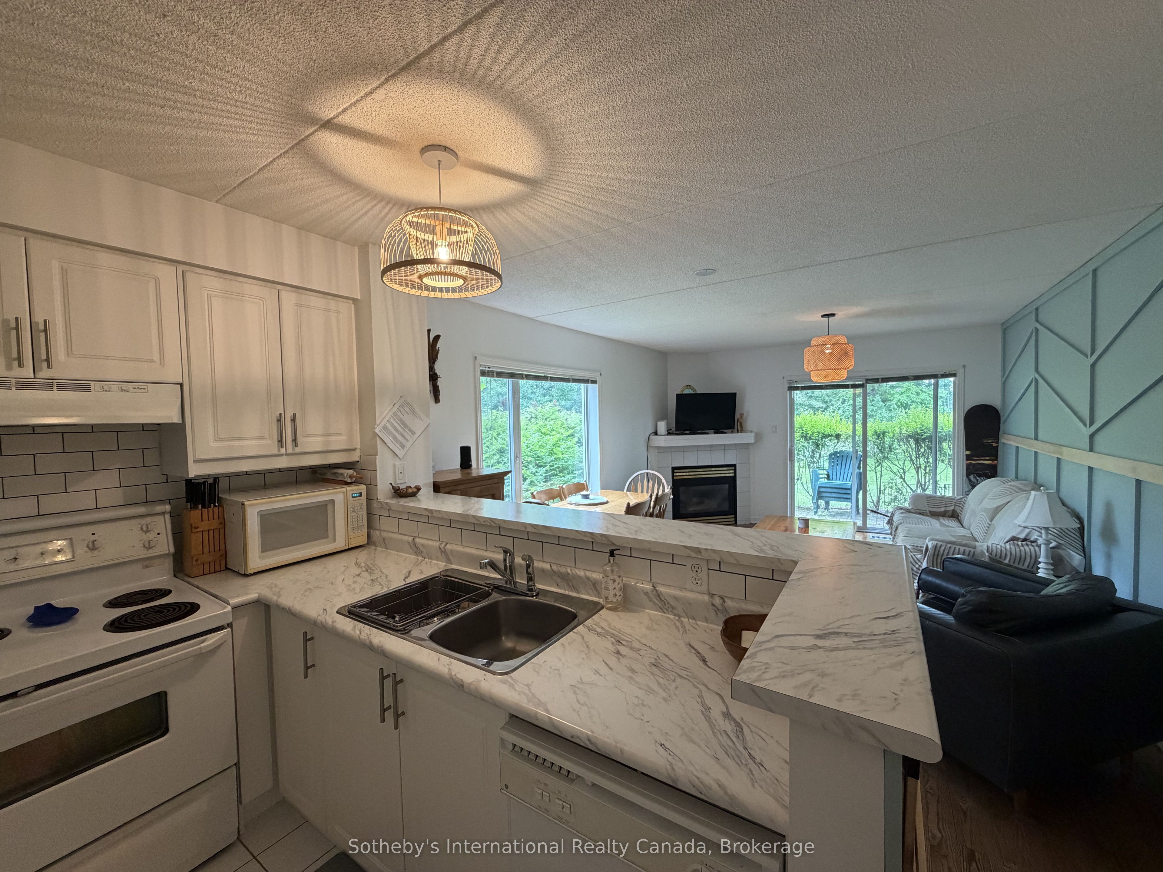 329 MARINERS Way Property Photo 1