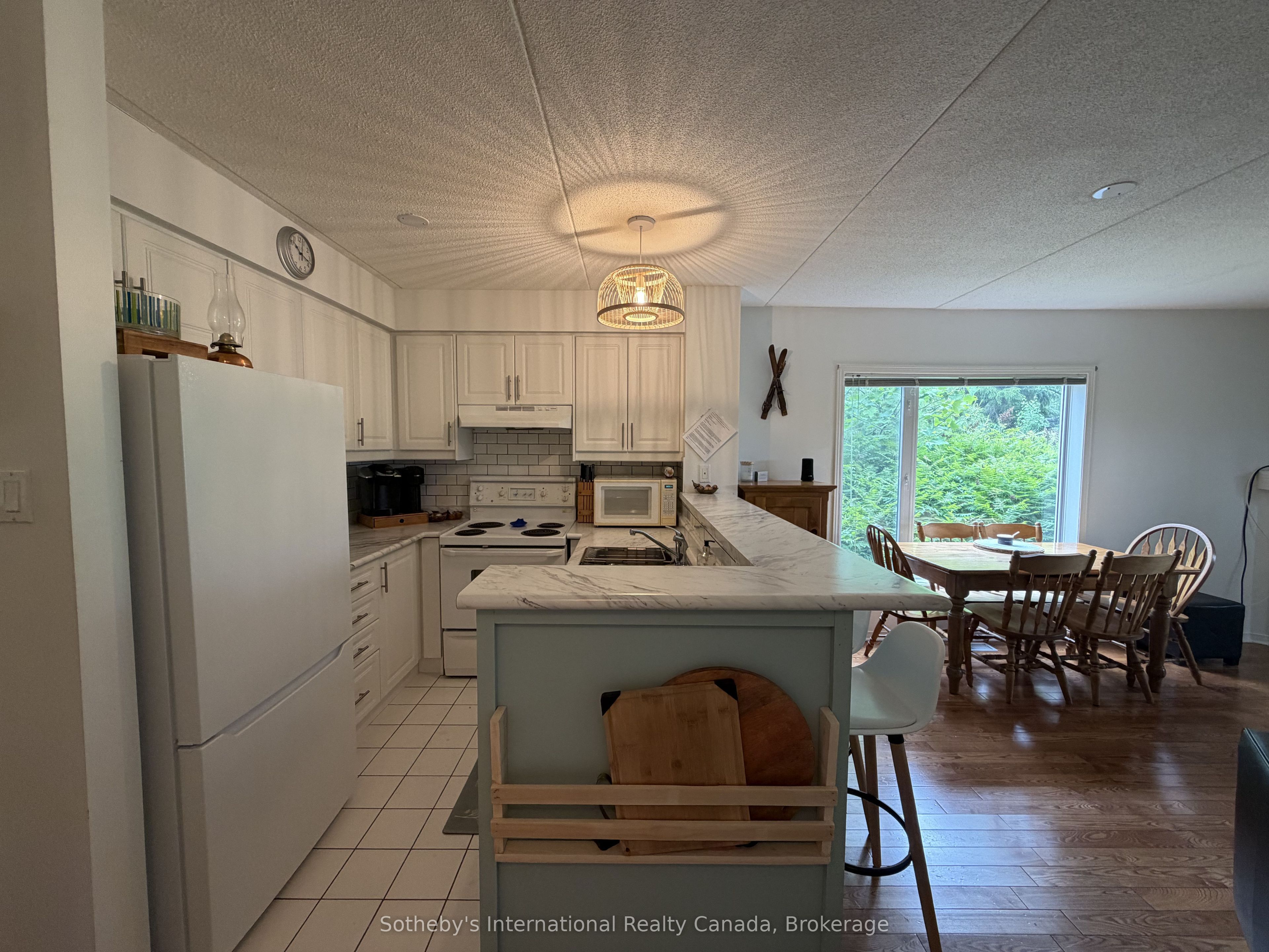 329 Mariners Way Property Photo 2
