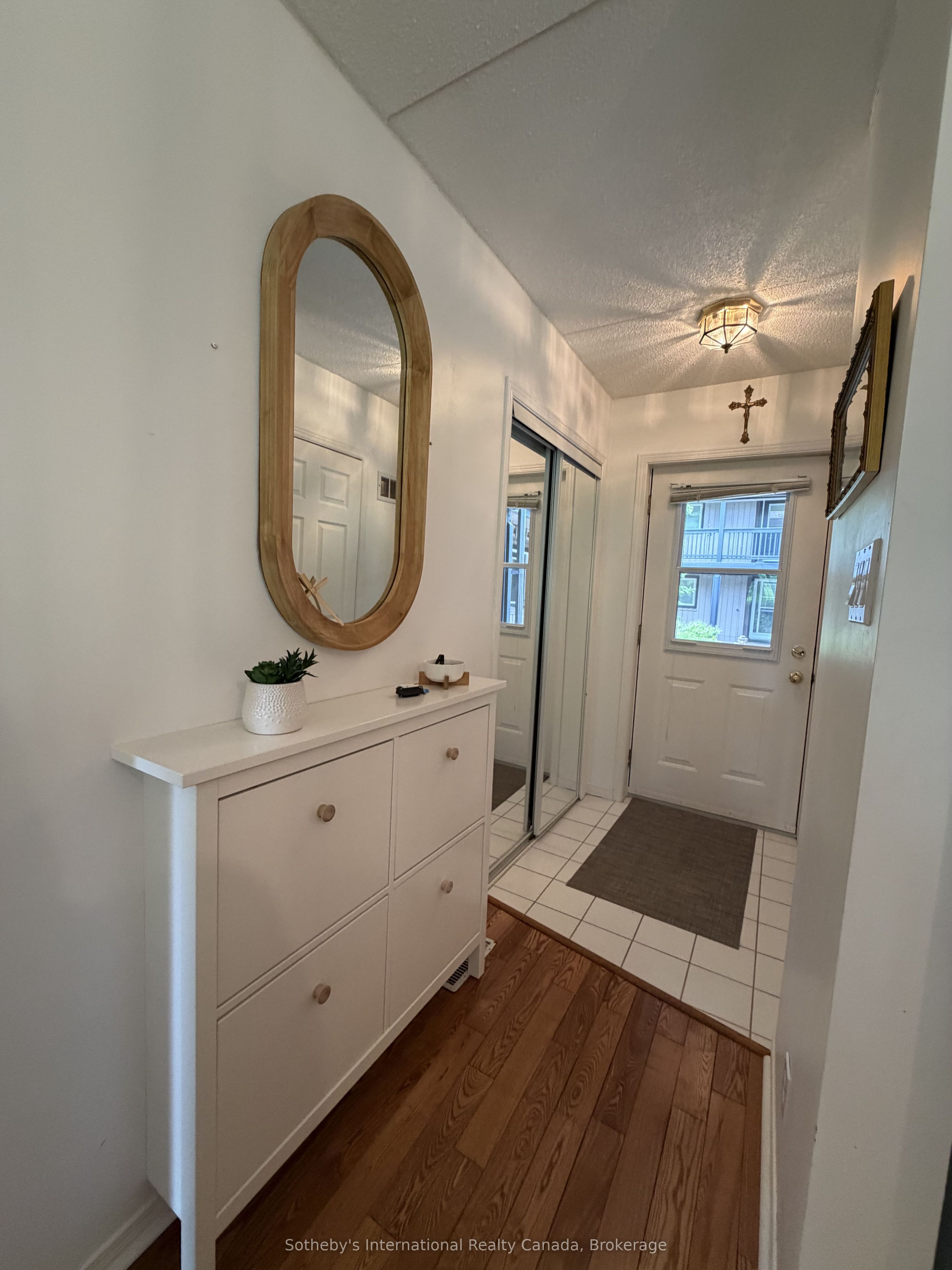 329 Mariners Way Property Photo 4