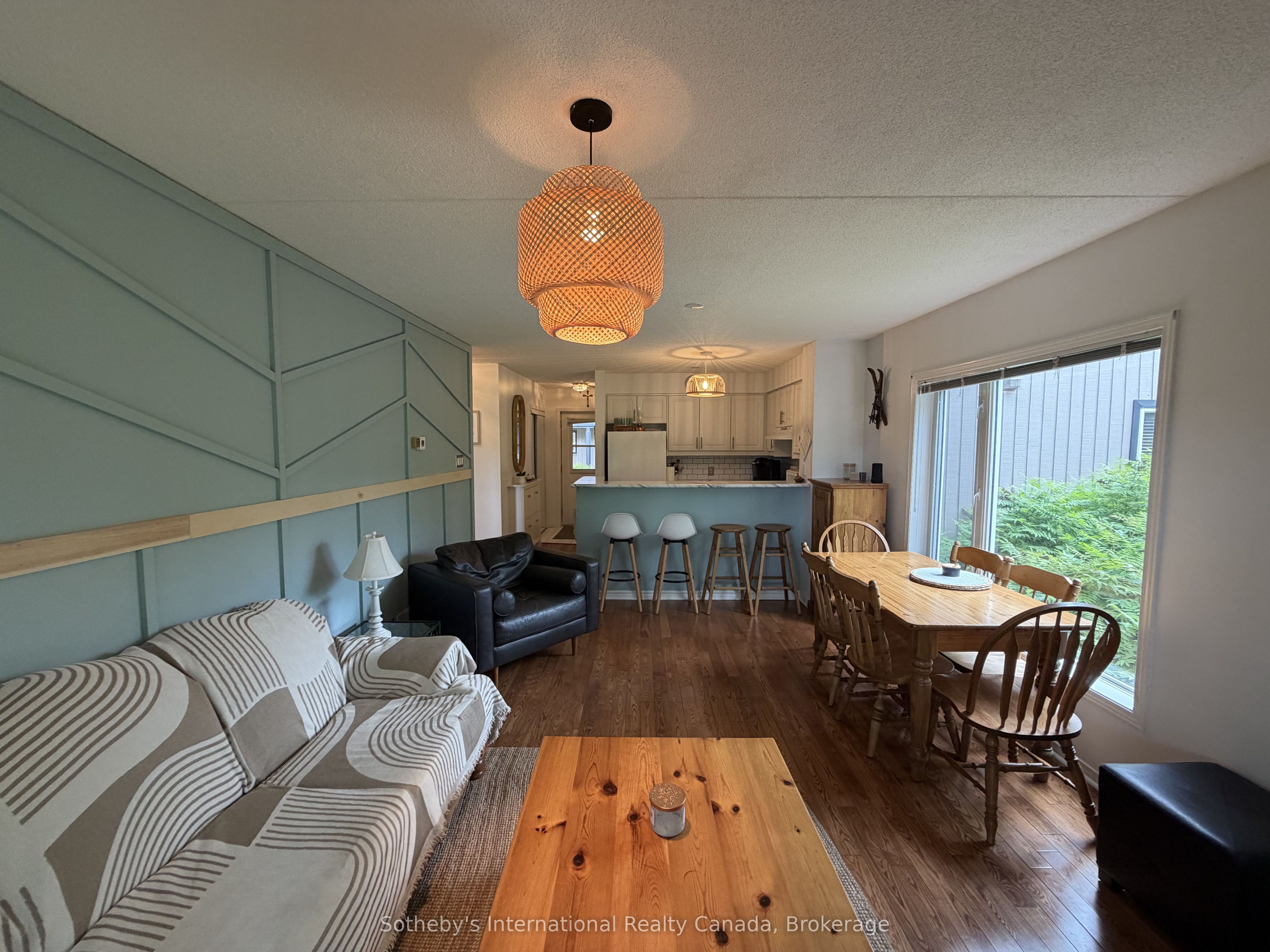 329 Mariners Way Property Photo 6