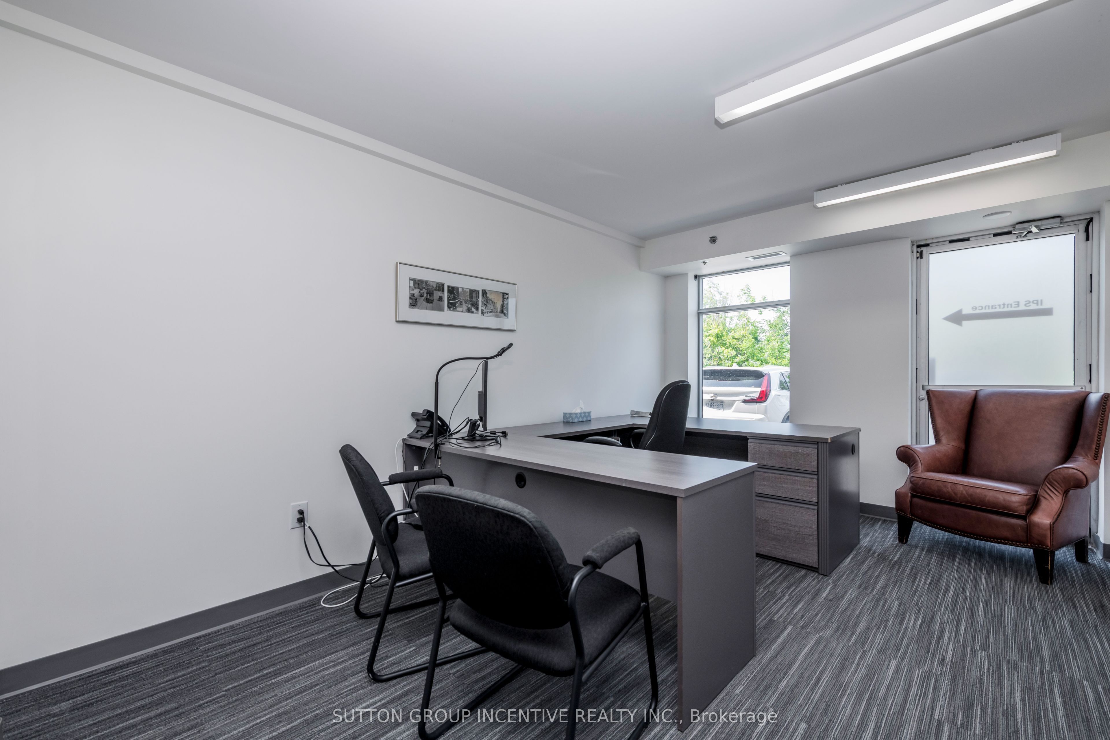 647 Welham Road 9 & 21 Property Photo 16