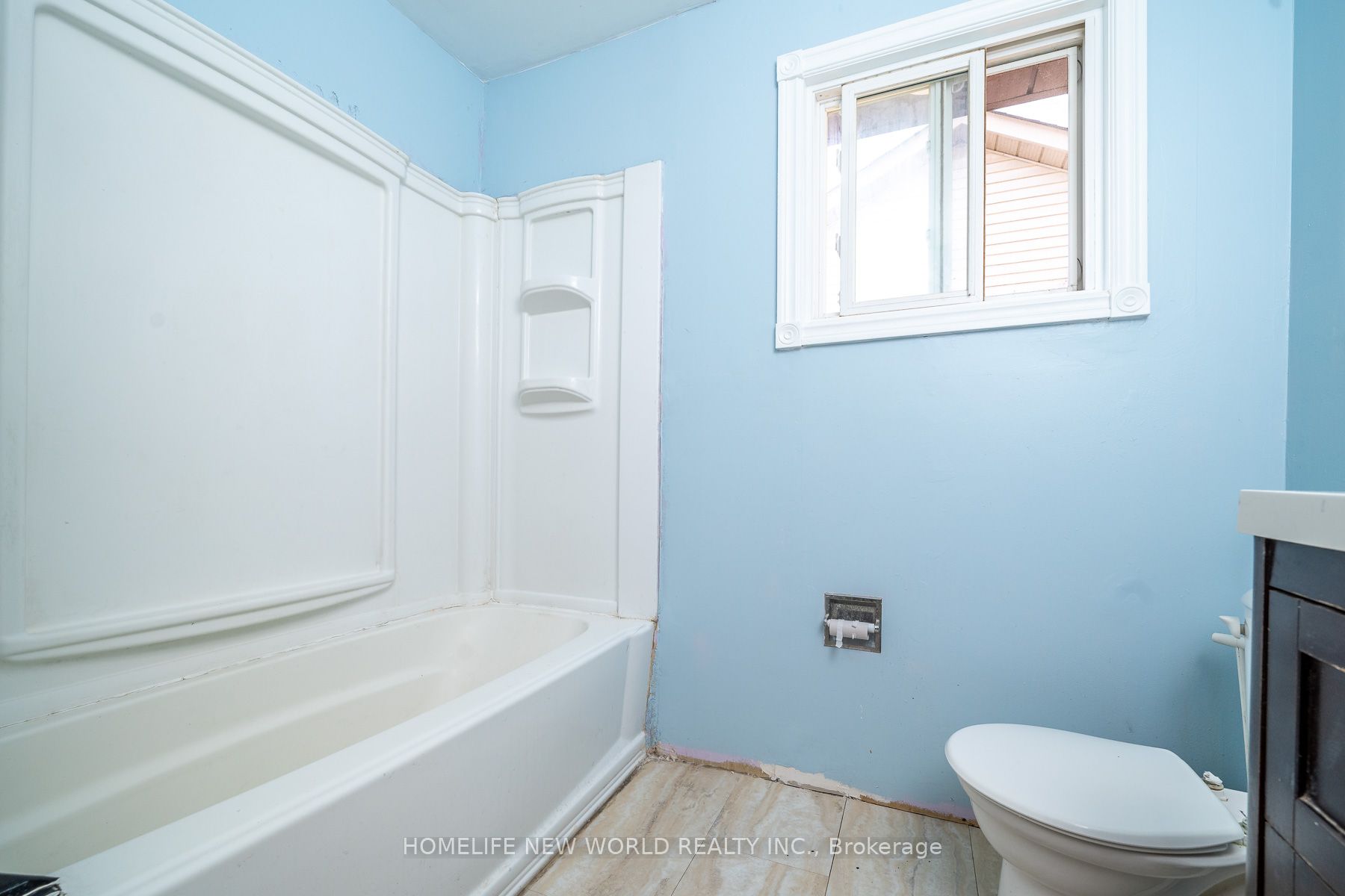 341 Hickling Trail Property Photo 19