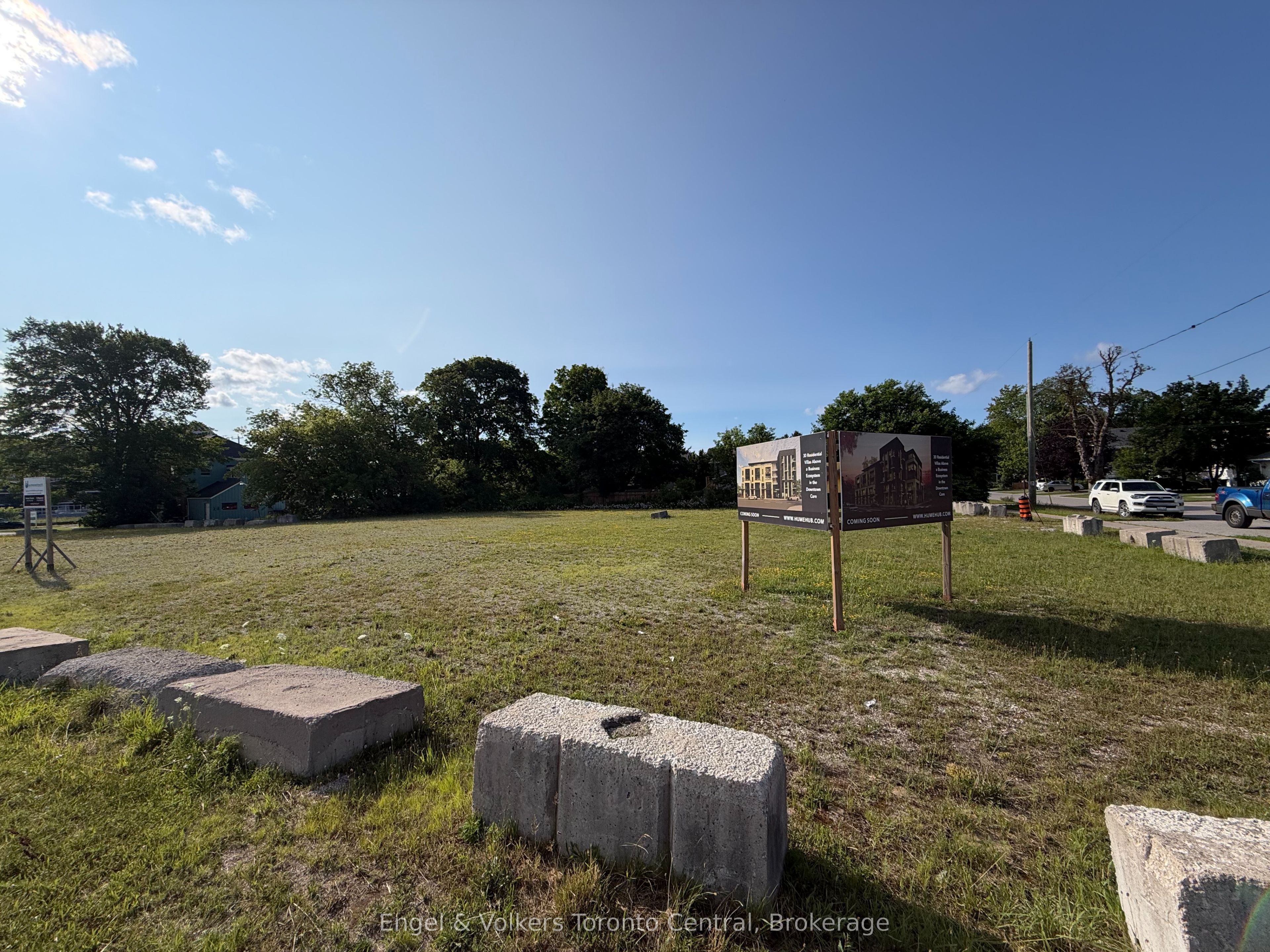121 Hume Street Property Photo 1