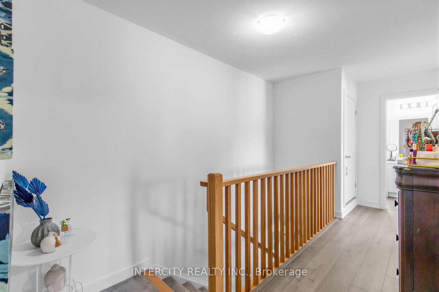 84 Appletree Lane 59 Property Photo 20