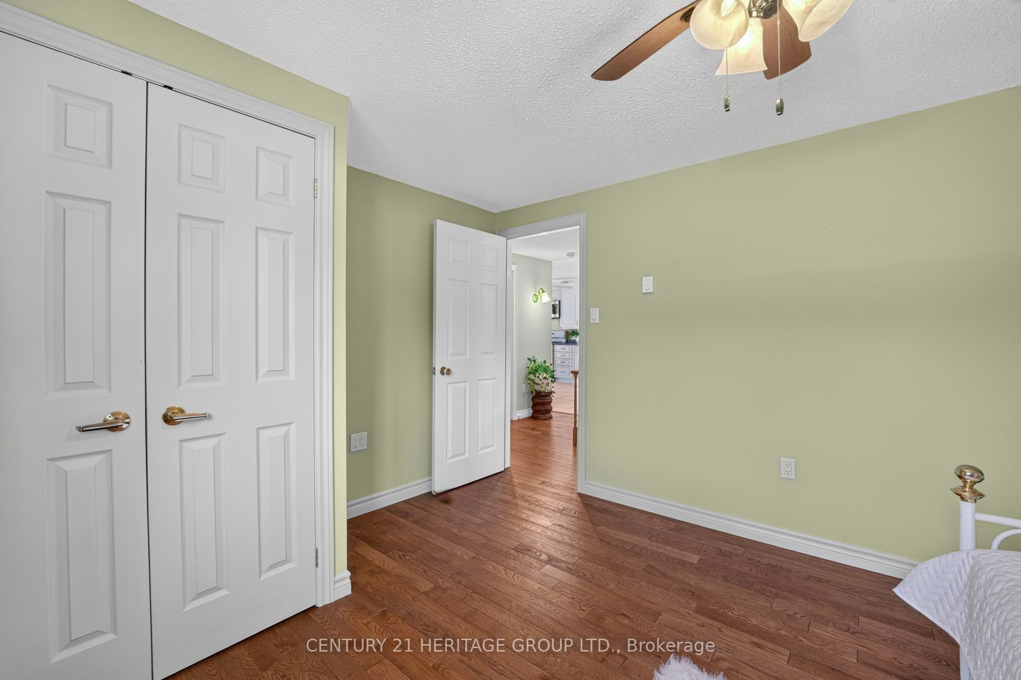 226 Lillian Crescent Property Photo 17