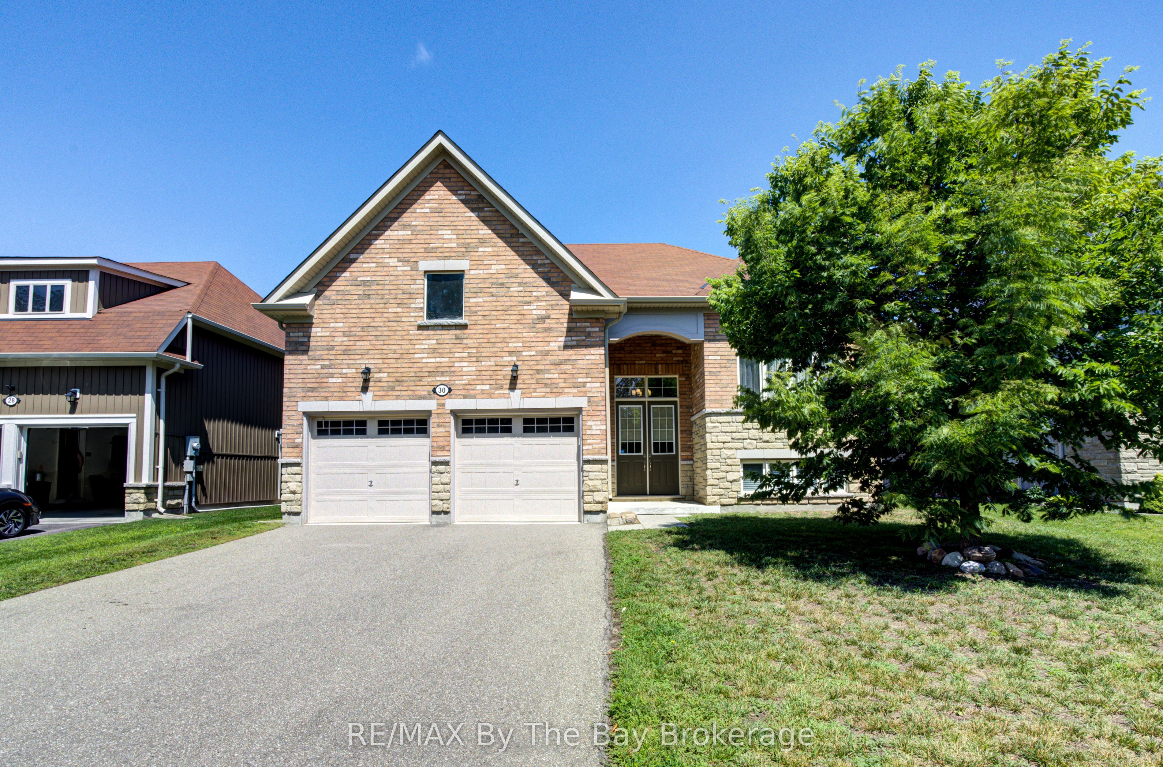 30 Allegra Drive Property Photo 2